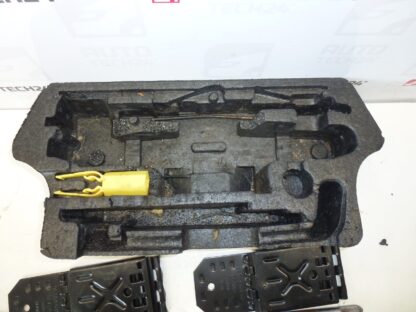 Werkzeug, Hebel, Schlüssel, Abschleppöse Citroën C4 GRAND Picasso 6736A3