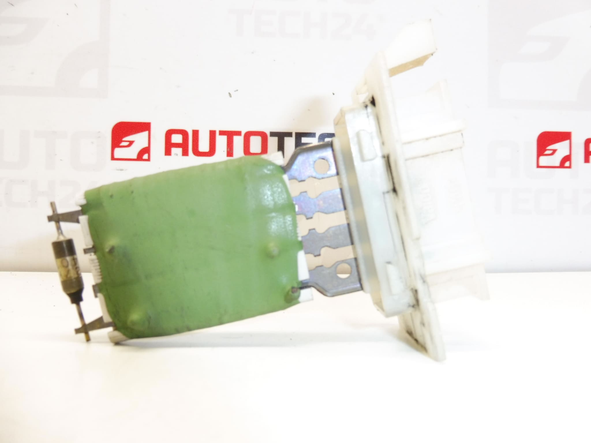 Lüfterregler Citroën Peugeot 6441V8 – Bild 2