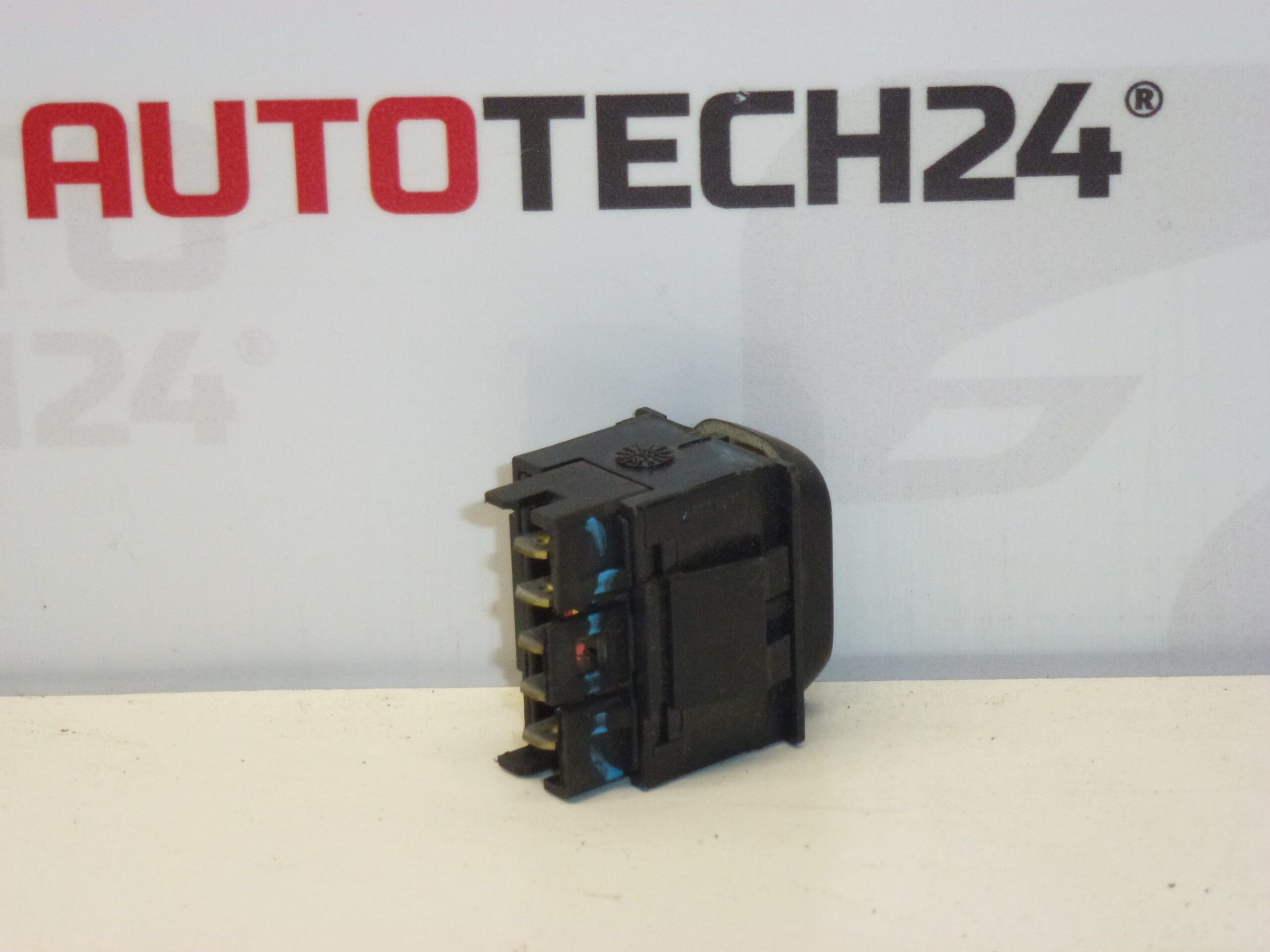 Fensterheber-Schalter Citroën Xsara 6552NW – Bild 2