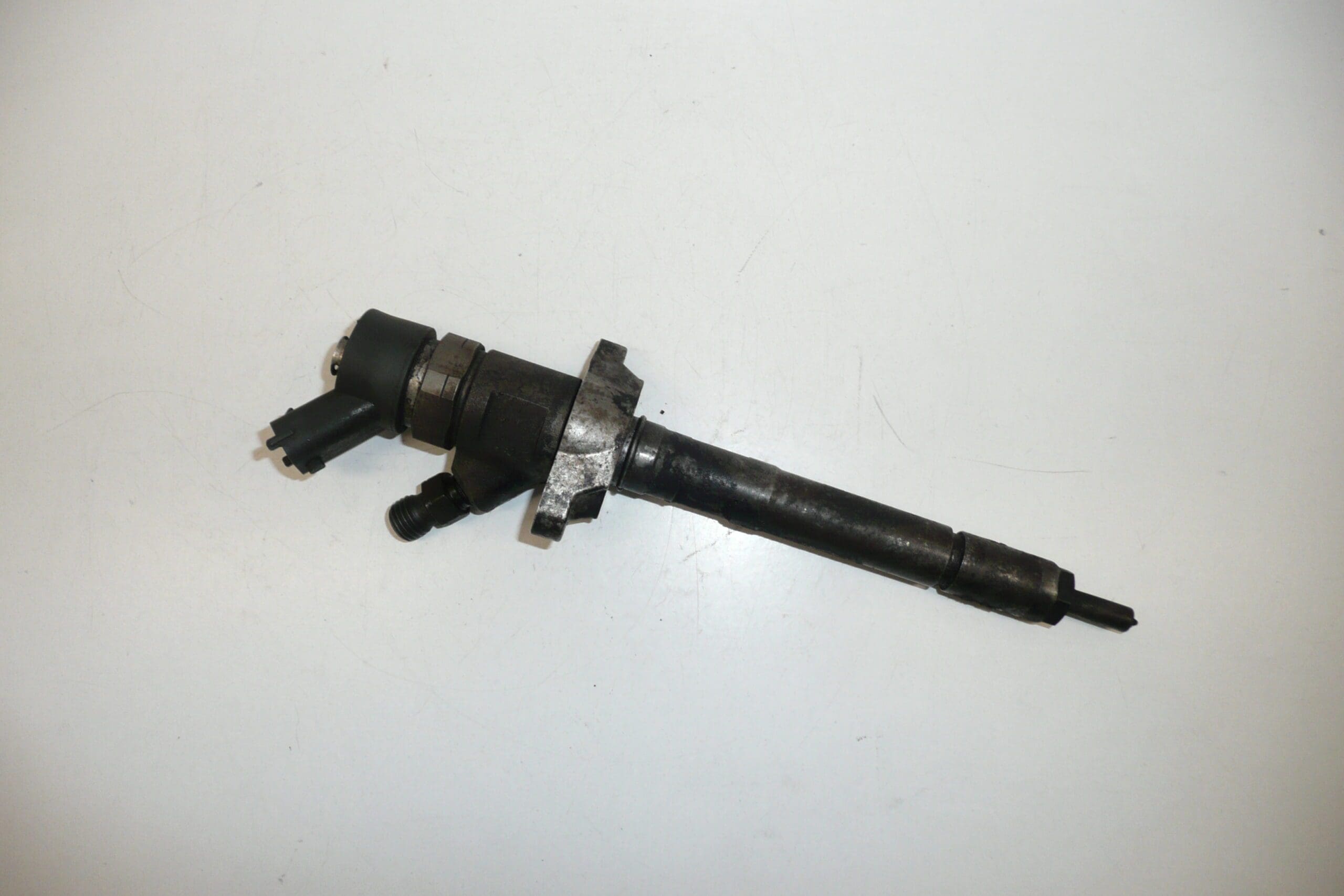 Einspritzdüse Bosch 1.6 HDI 55 und 66 kW 0445110239 – Bild 2