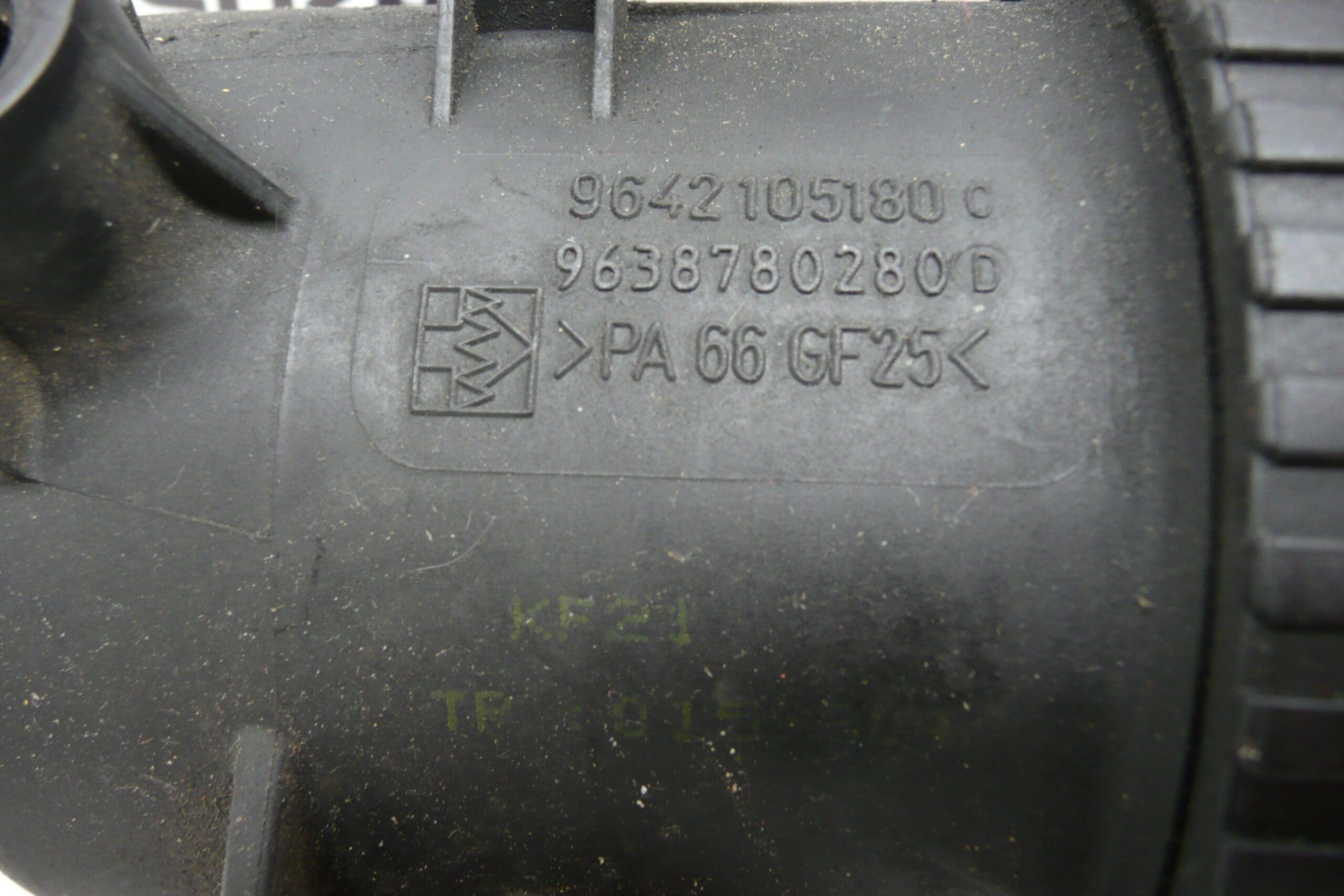 Gehäuse des Kraftstofffilters HDI 2 Ausgänge 9642105180 9638780280 190430 – Bild 2