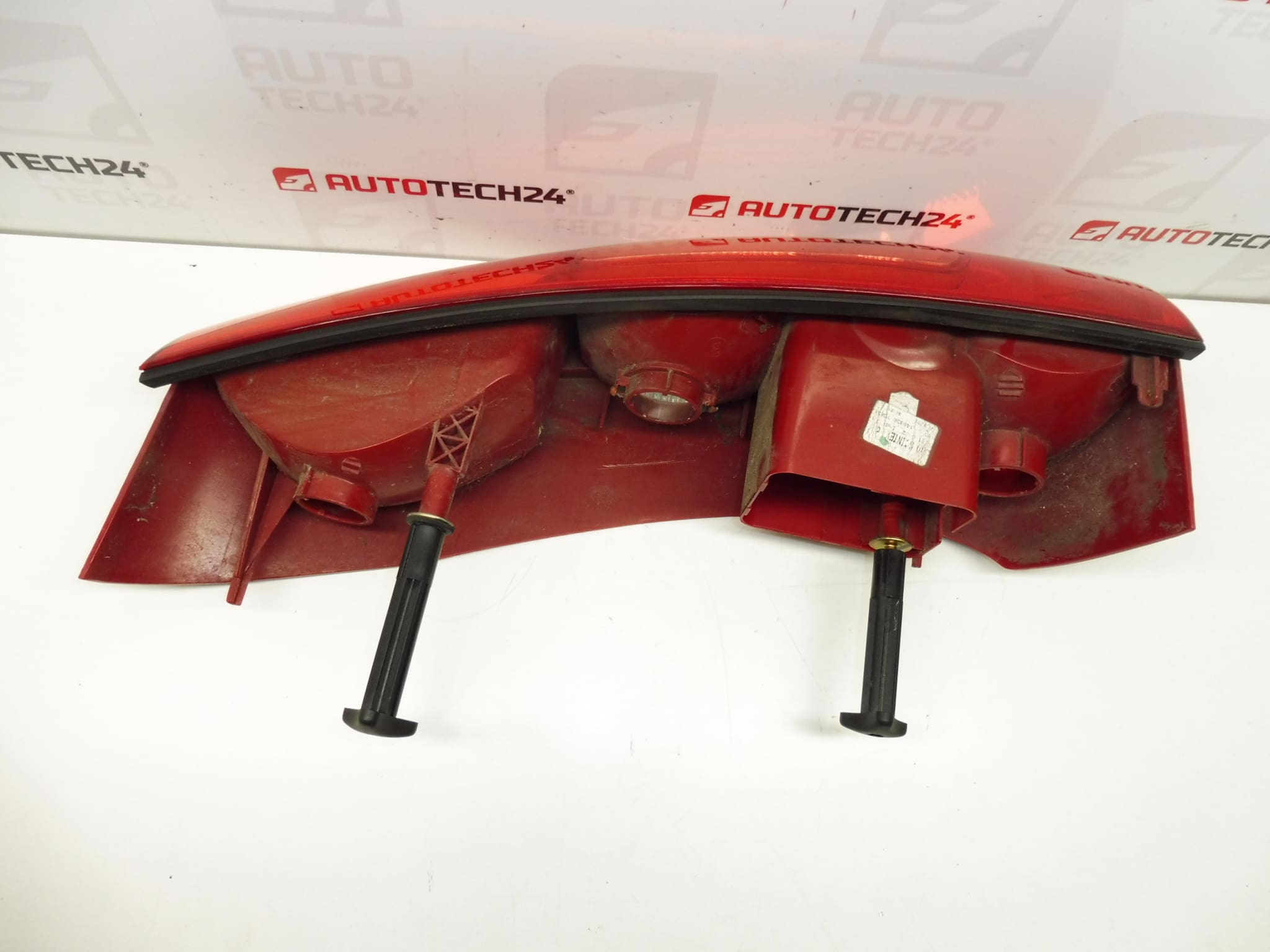 Linke Heckleuchte Peugeot 807 6350Y4 – Bild 2