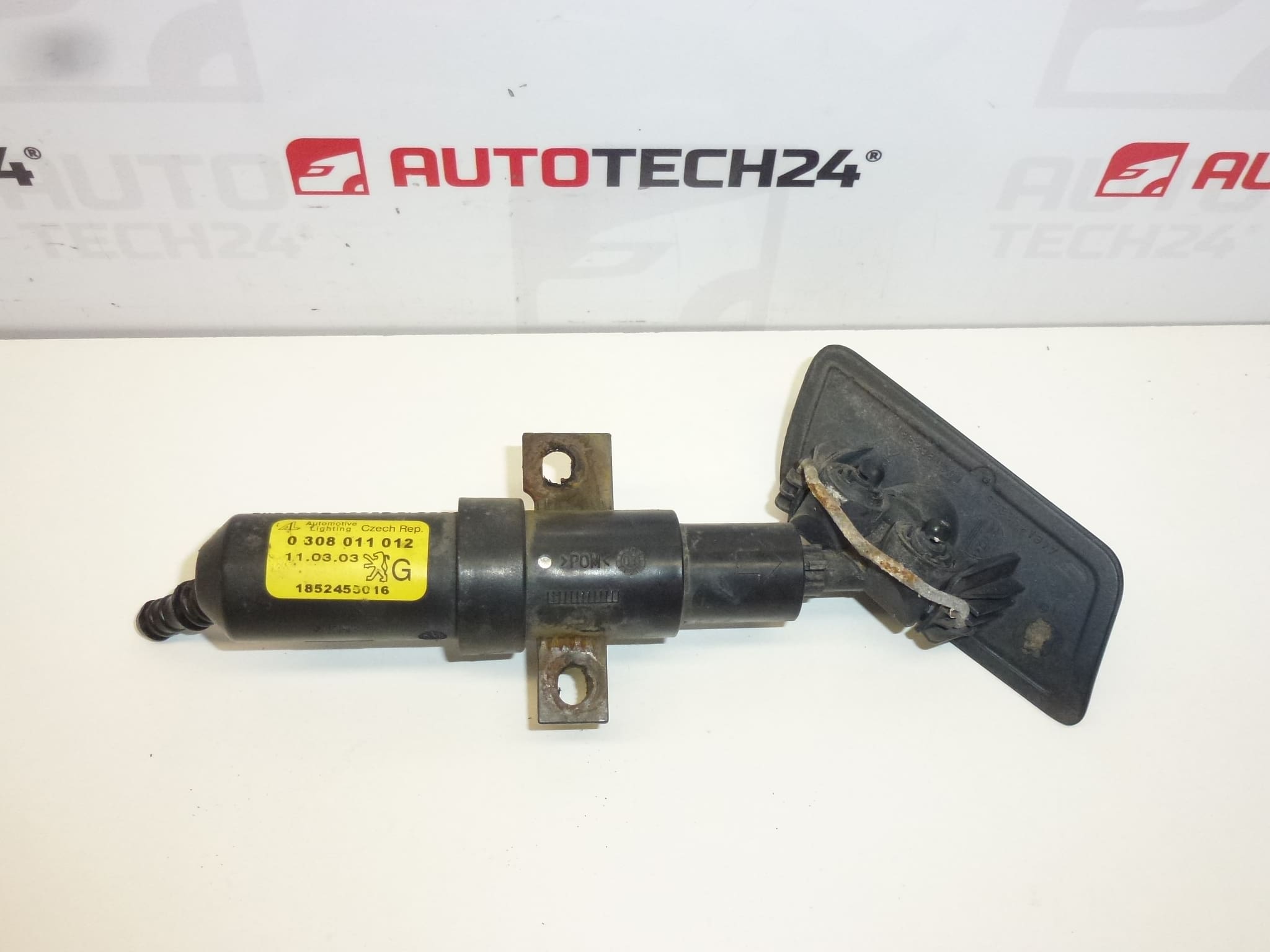 Scheinwerferwaschanlage Links Peugeot 406 0308011012 1852455016 6438E9 – Bild 2