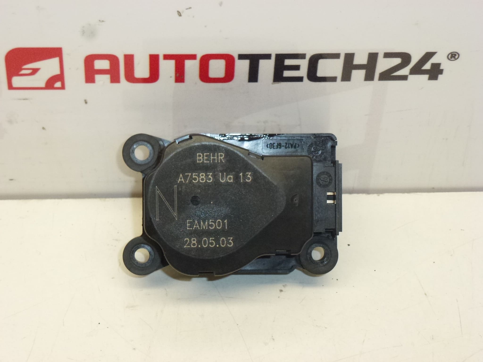 Stellmotor Heizung für Citroën/Peugeot EAM501 A7583UA13 6447QN – Bild 2