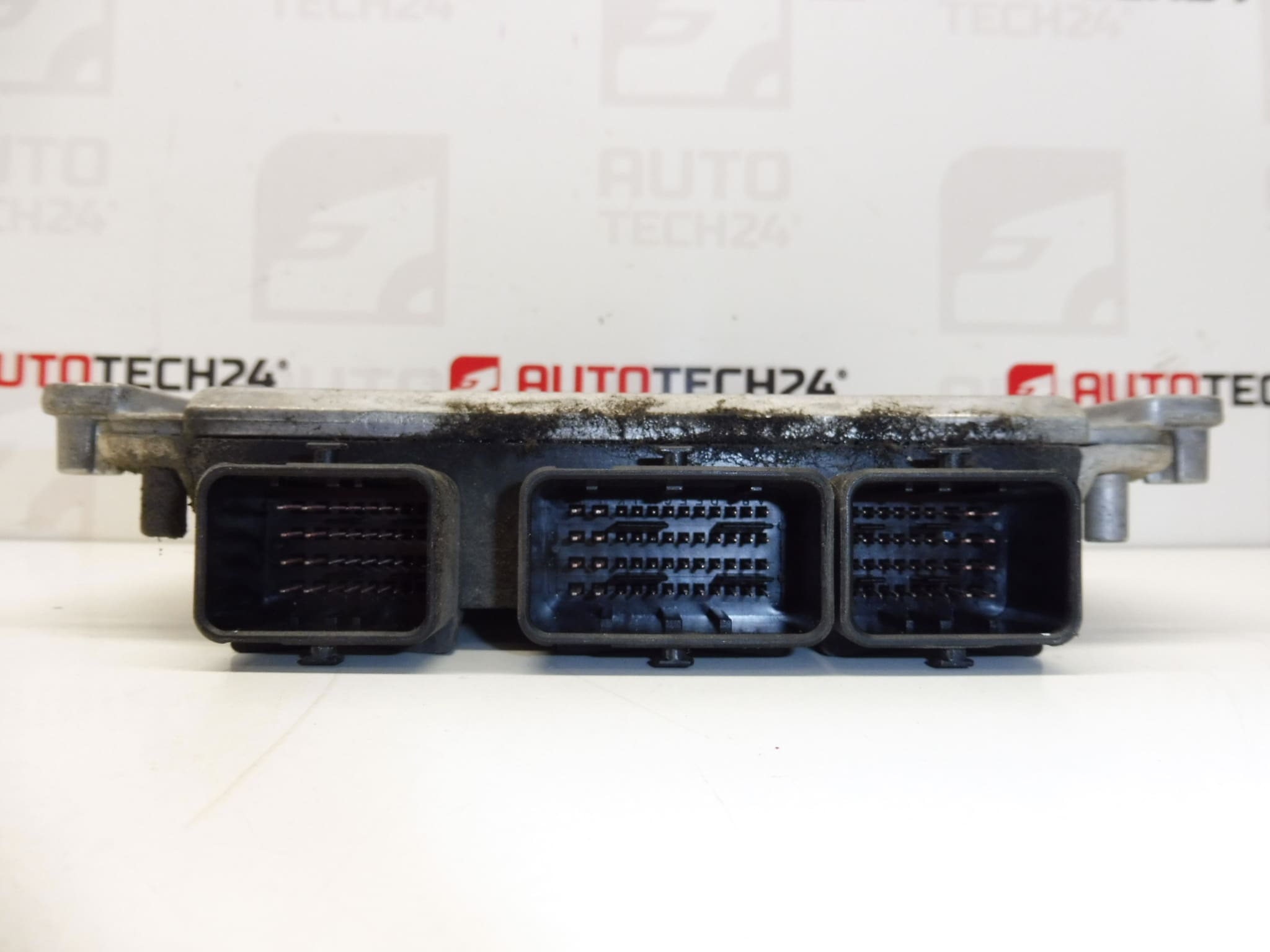 ECU Bosch EDC15C2 2.2 HDI 0281011779 9659520280 – Bild 2