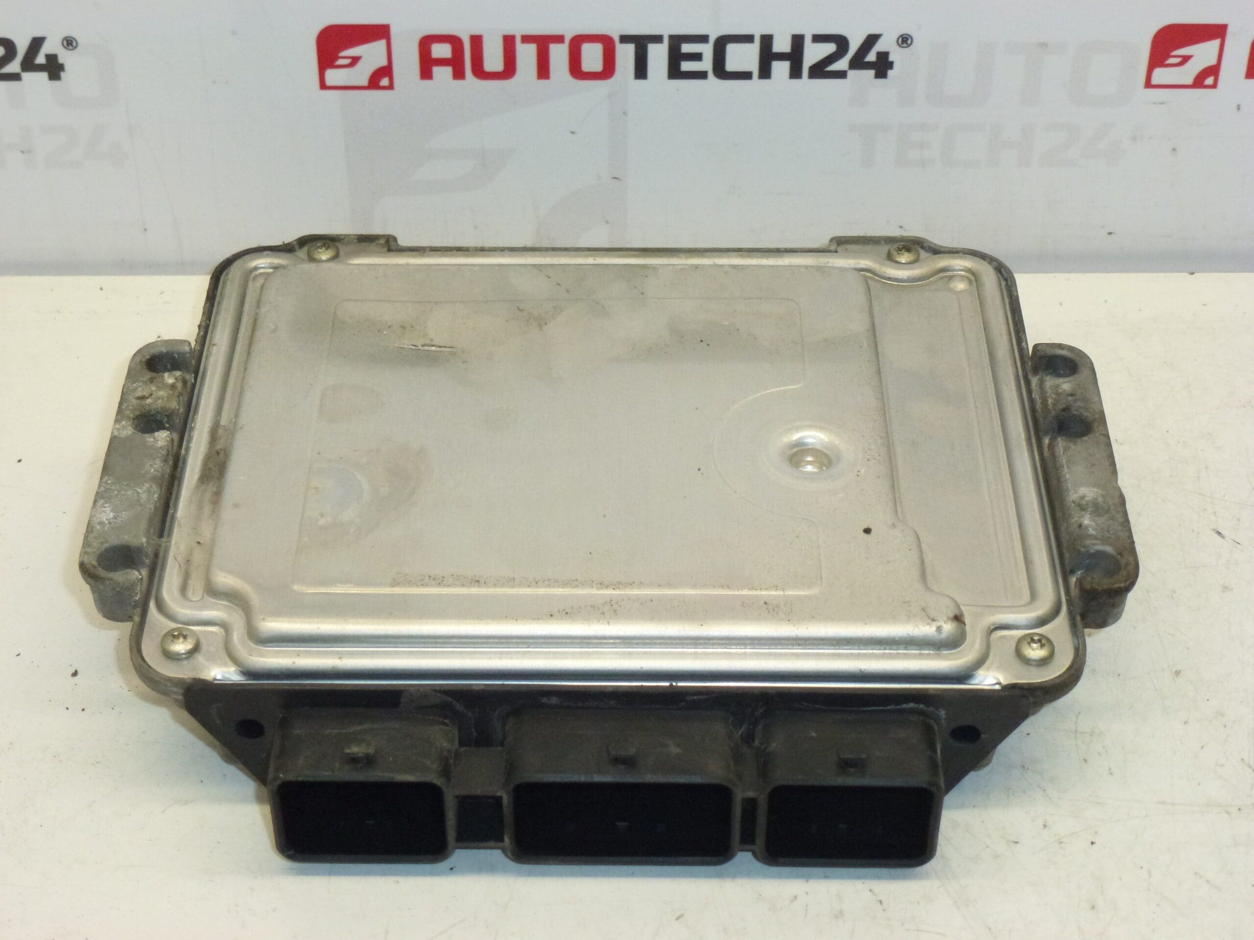 ECU Bosch EDC16C3 1.4 HDI 0281010707 9651399080 – Bild 2