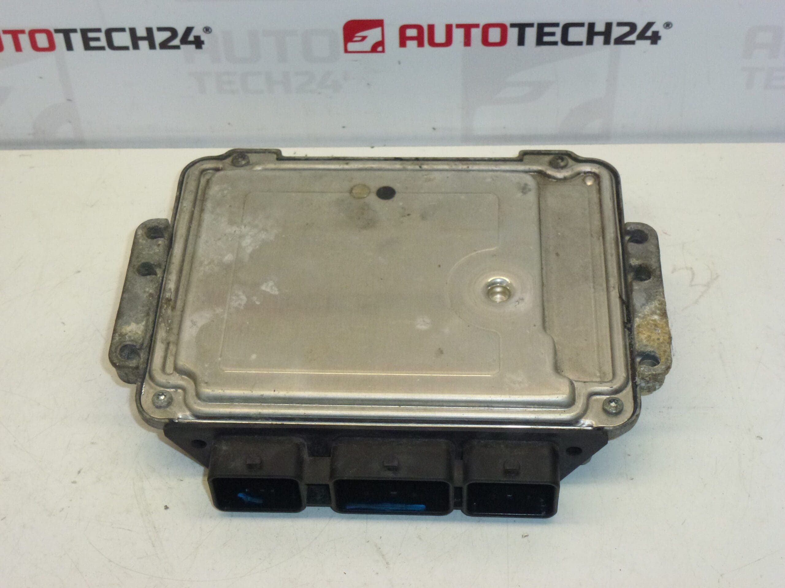 ECU Bosch EDC16C34 Peugeot 206 0281011560 9659823880 1939QJ – Bild 2
