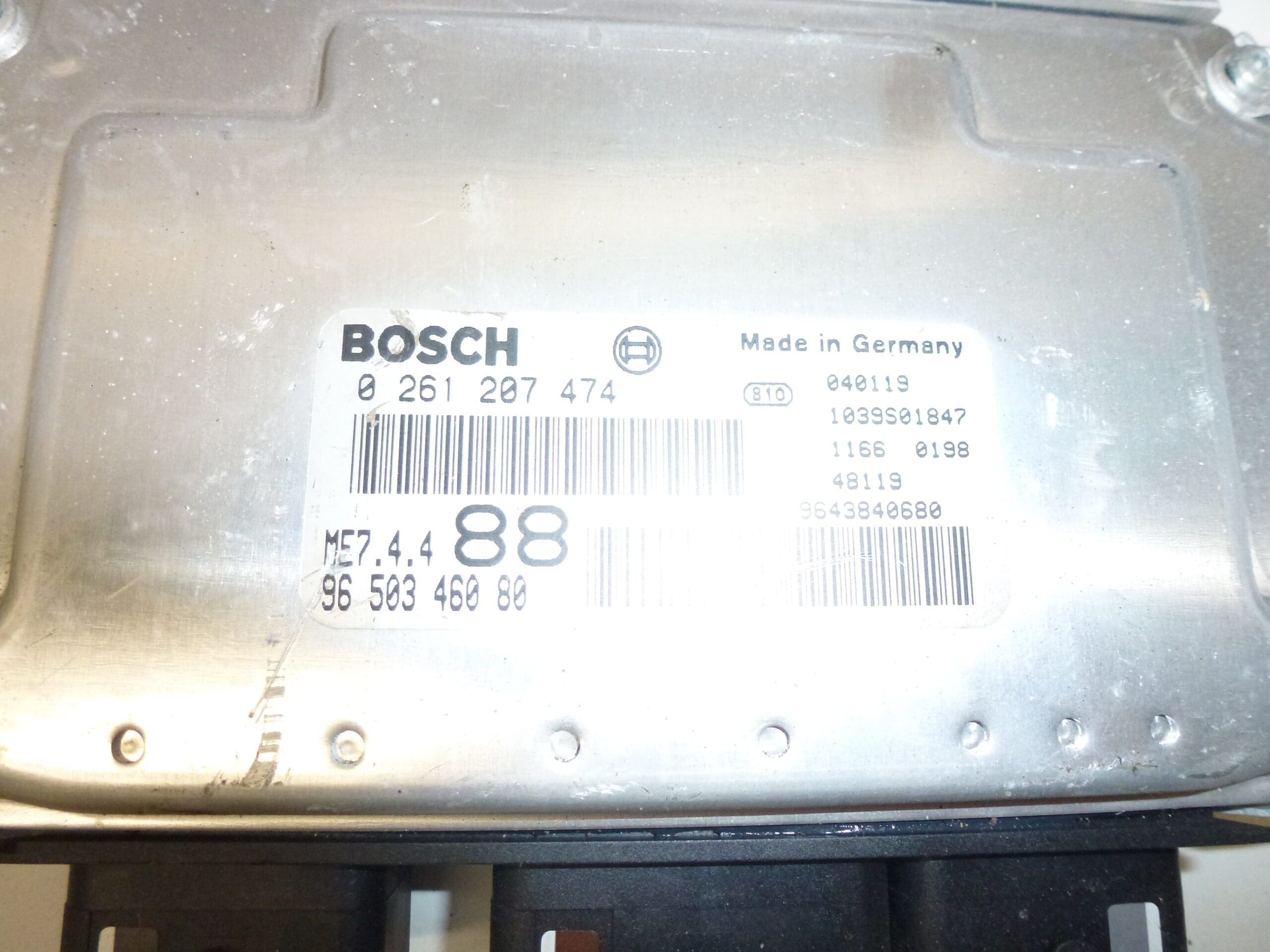 ECU Bosch ME7.4.4 0261207474 9650346080 – Bild 2