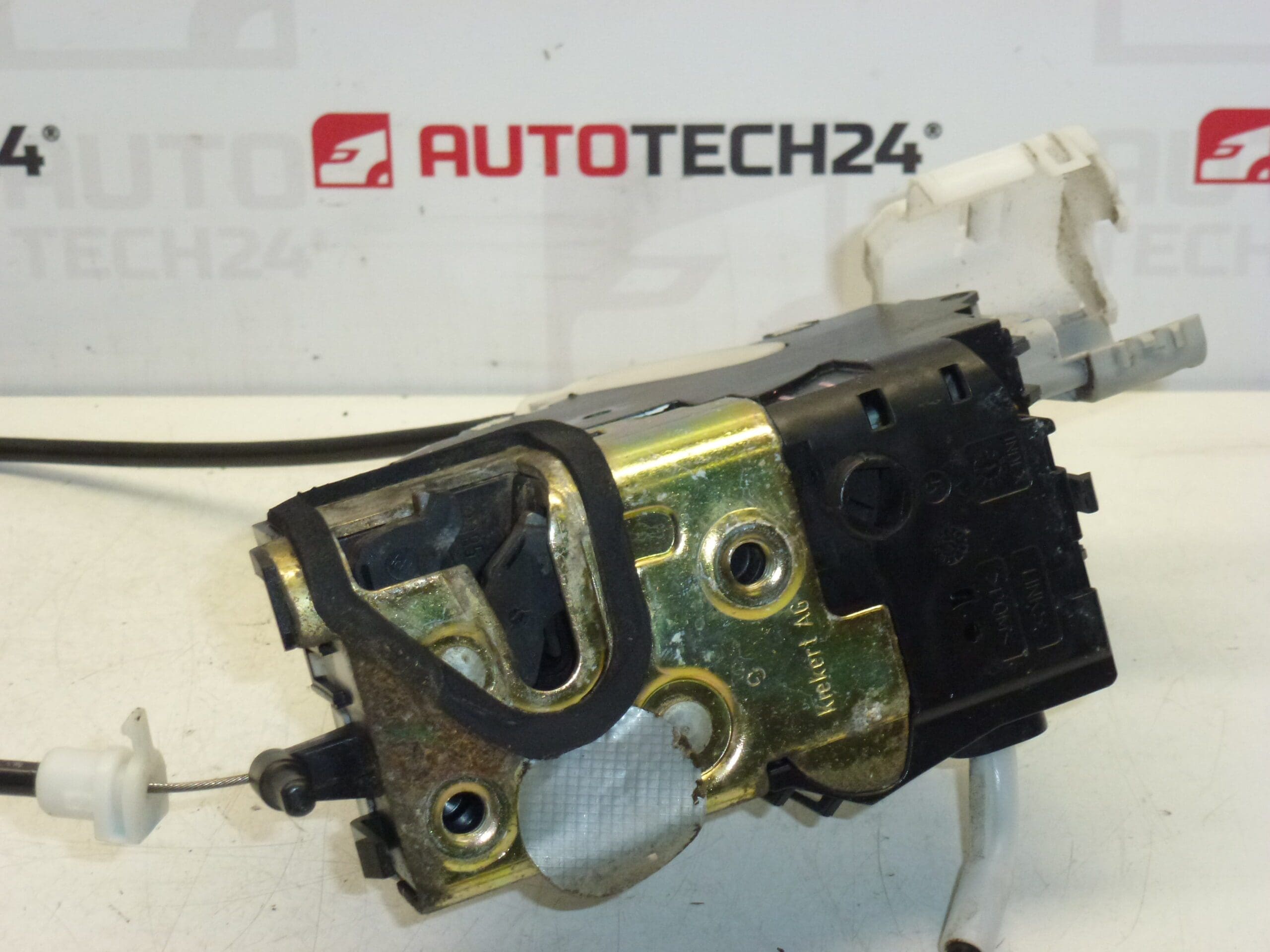 Türschloss Links Hinten Peugeot 407 9659854380 9137K9 – Bild 2