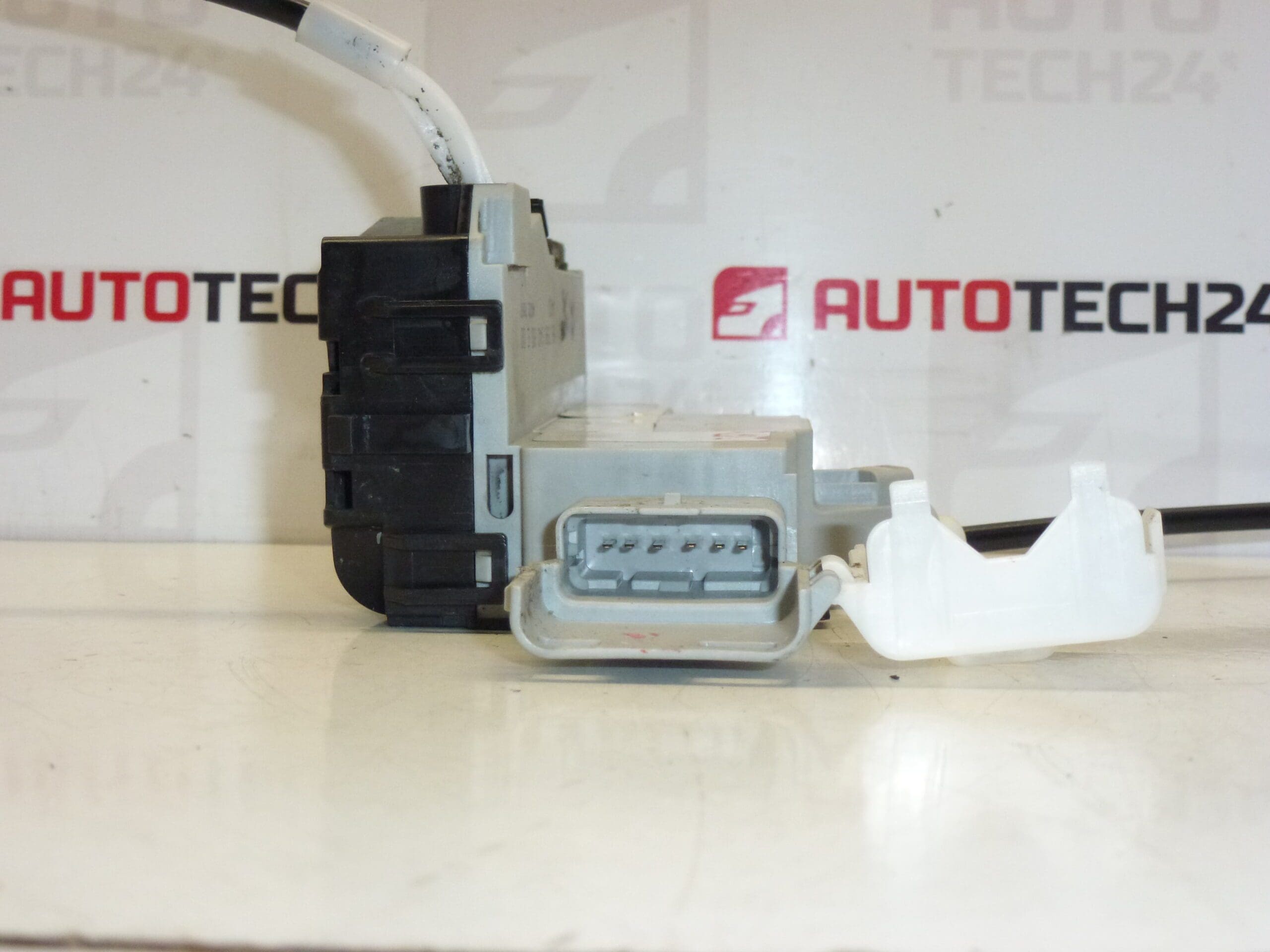 Schloss für die hintere rechte Tür Peugeot 407 9659854280 9138N8 – Bild 2