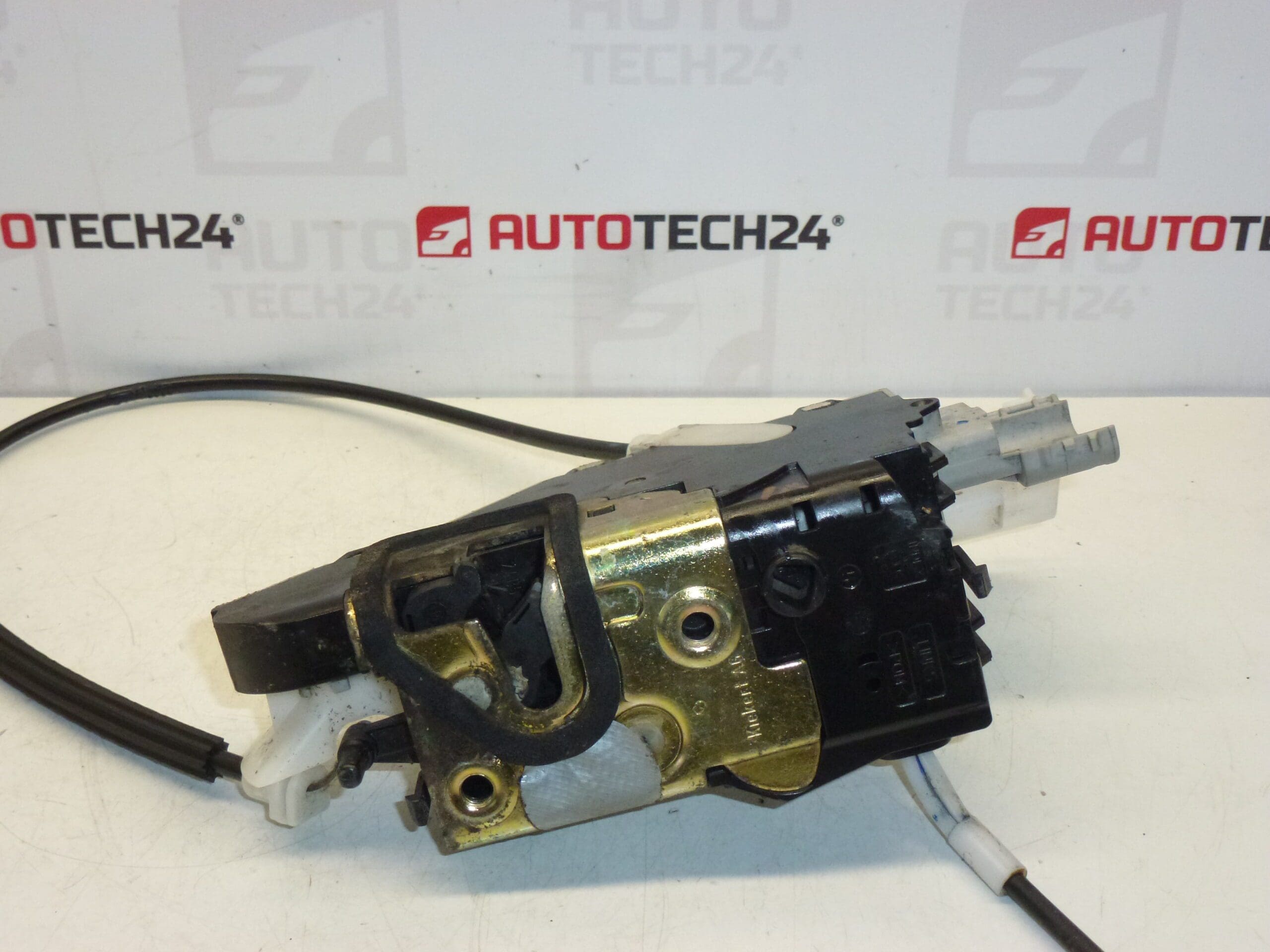 Türschloss links vorne Peugeot 407 9656633280 9135FP – Bild 2