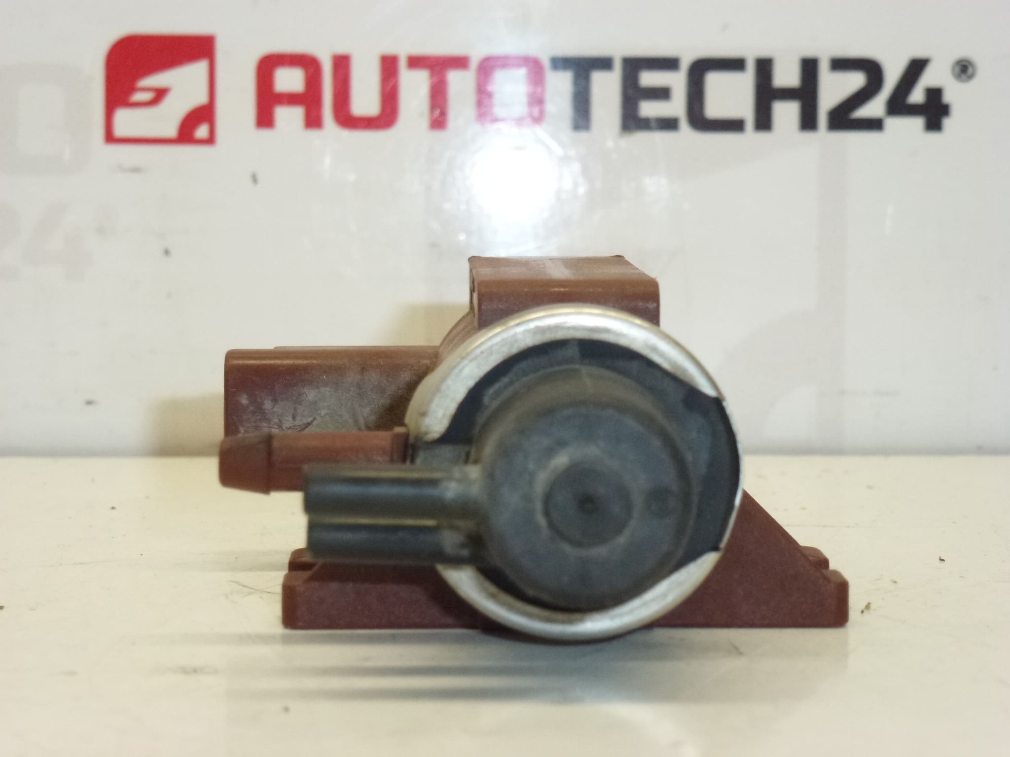 Unterdruckventil Citroën Pierburg 7.00968.03 9652997580 – Bild 2