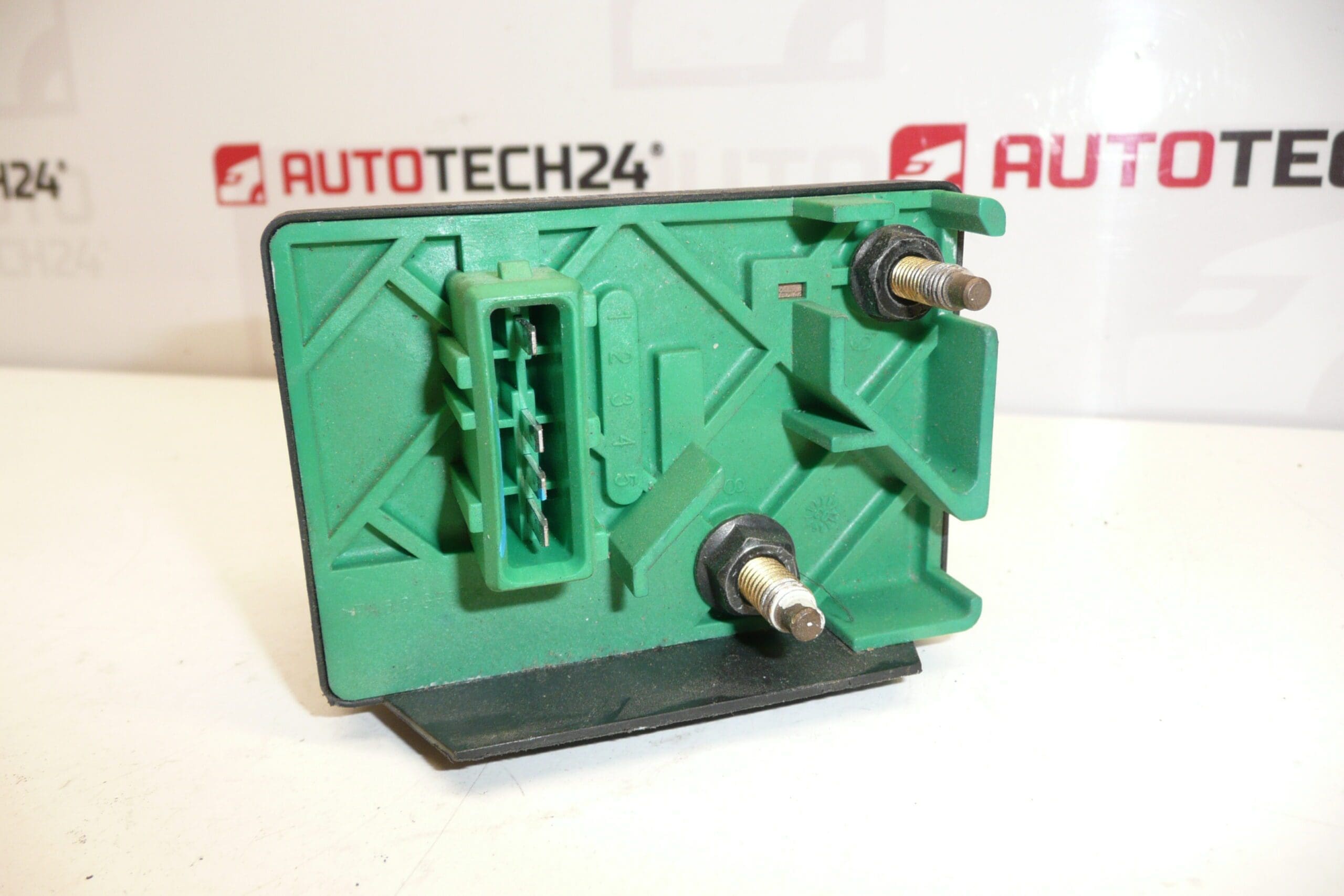 Glührelais Citroën Peugeot 9639912580 – Bild 2