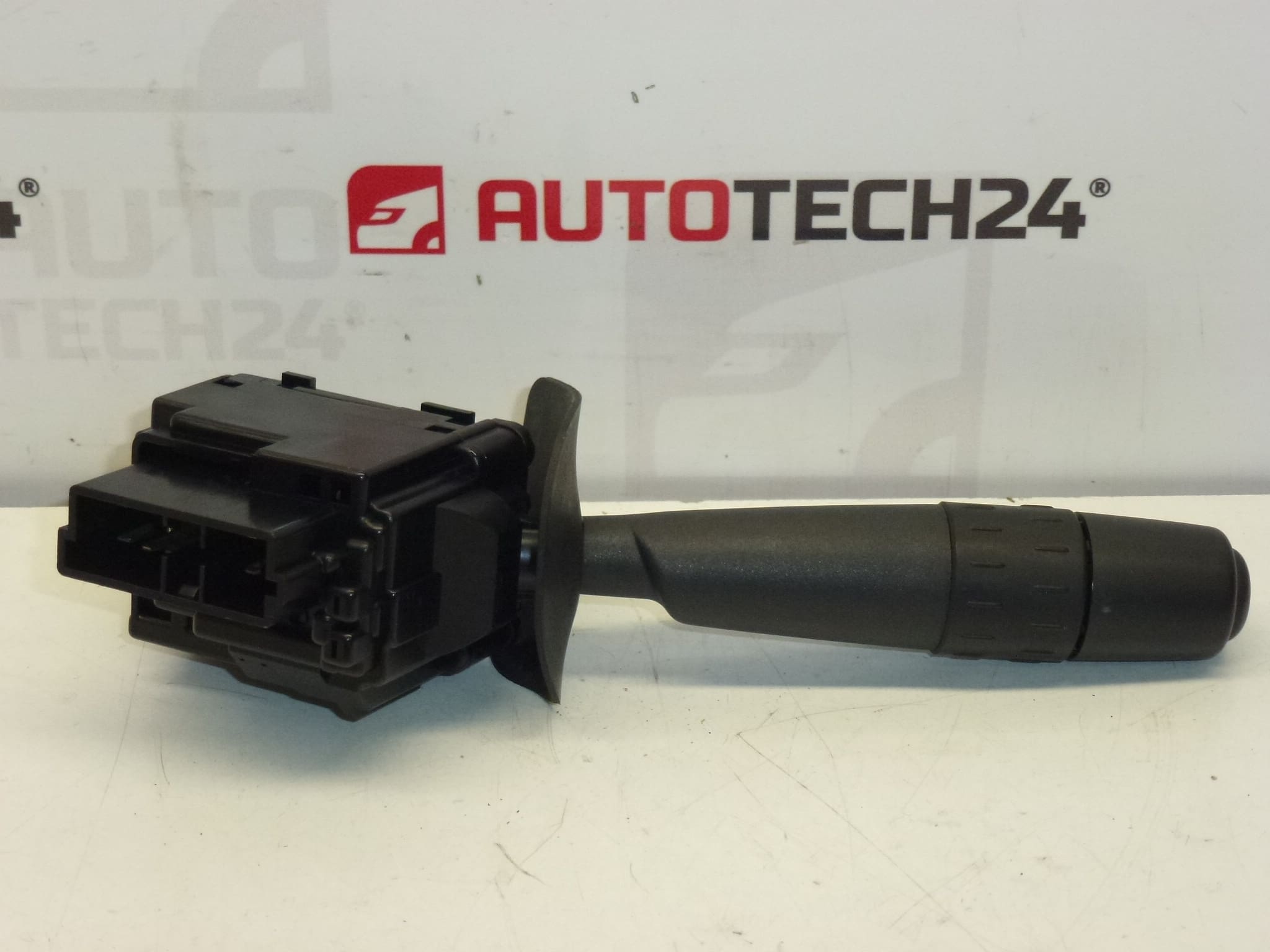 Wischerhebel Citroën Peugeot 96186612ZL 6239A8 – Bild 2