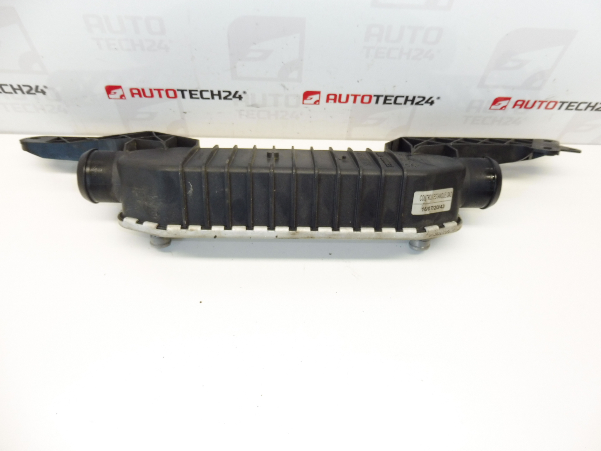 Wärmetauscher Luftkühlflüssigkeit Citroën Peugeot 2.0 2.2 HDI 0384G7