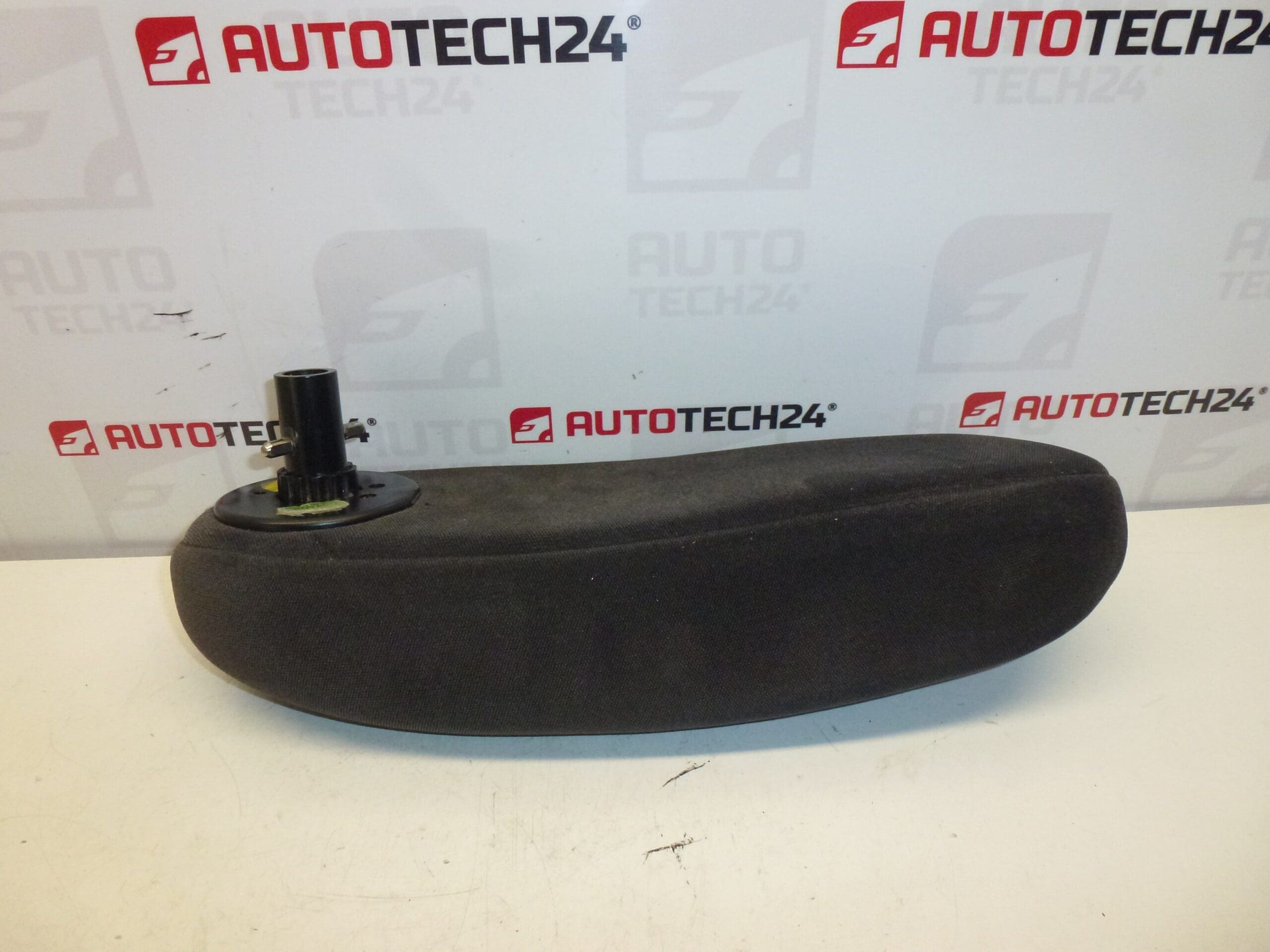 Linke Armlehne Citroën C5 8830QQ