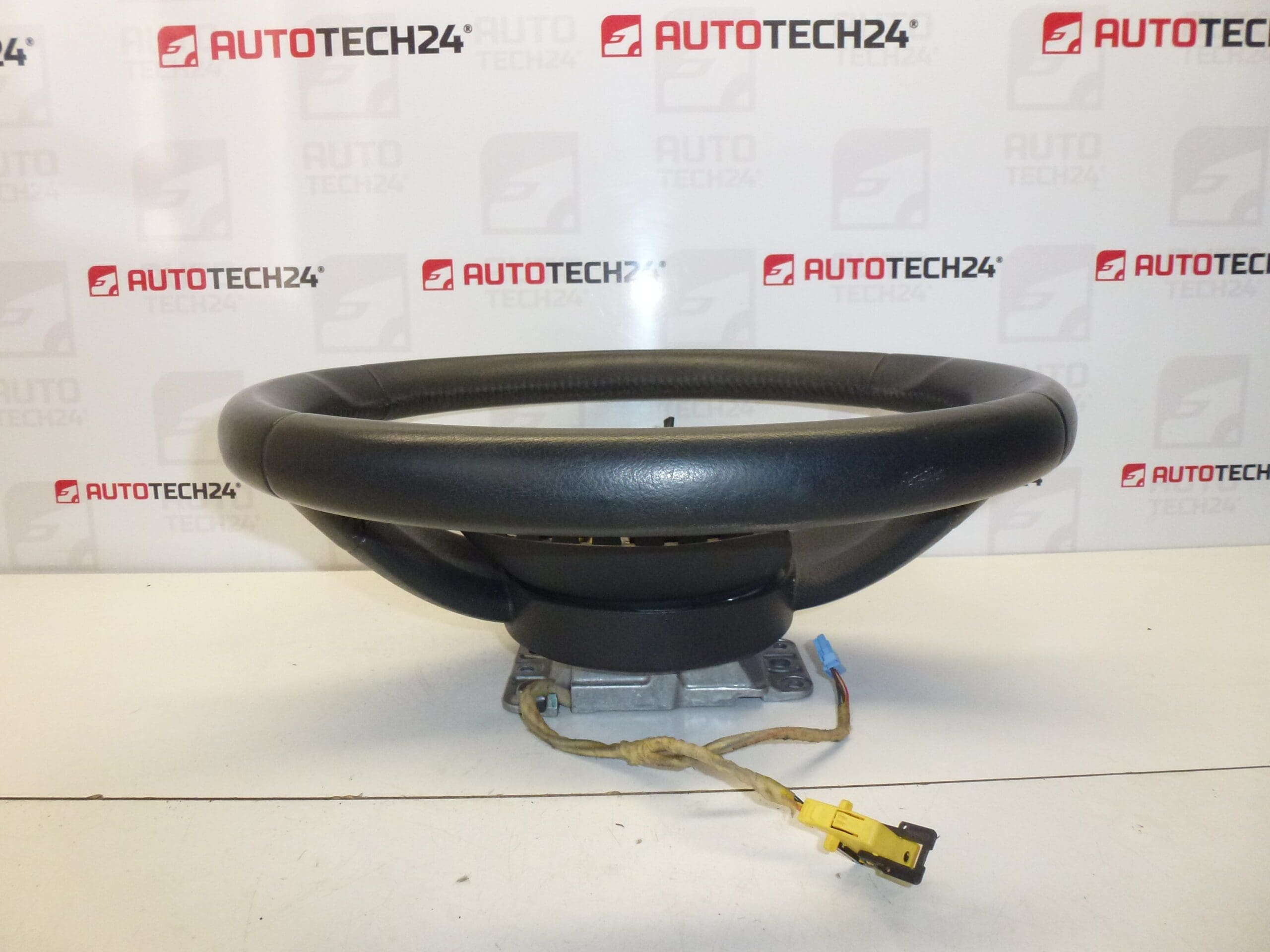 Lederlenkrad Citroën C4 96823701ZD 4109JT