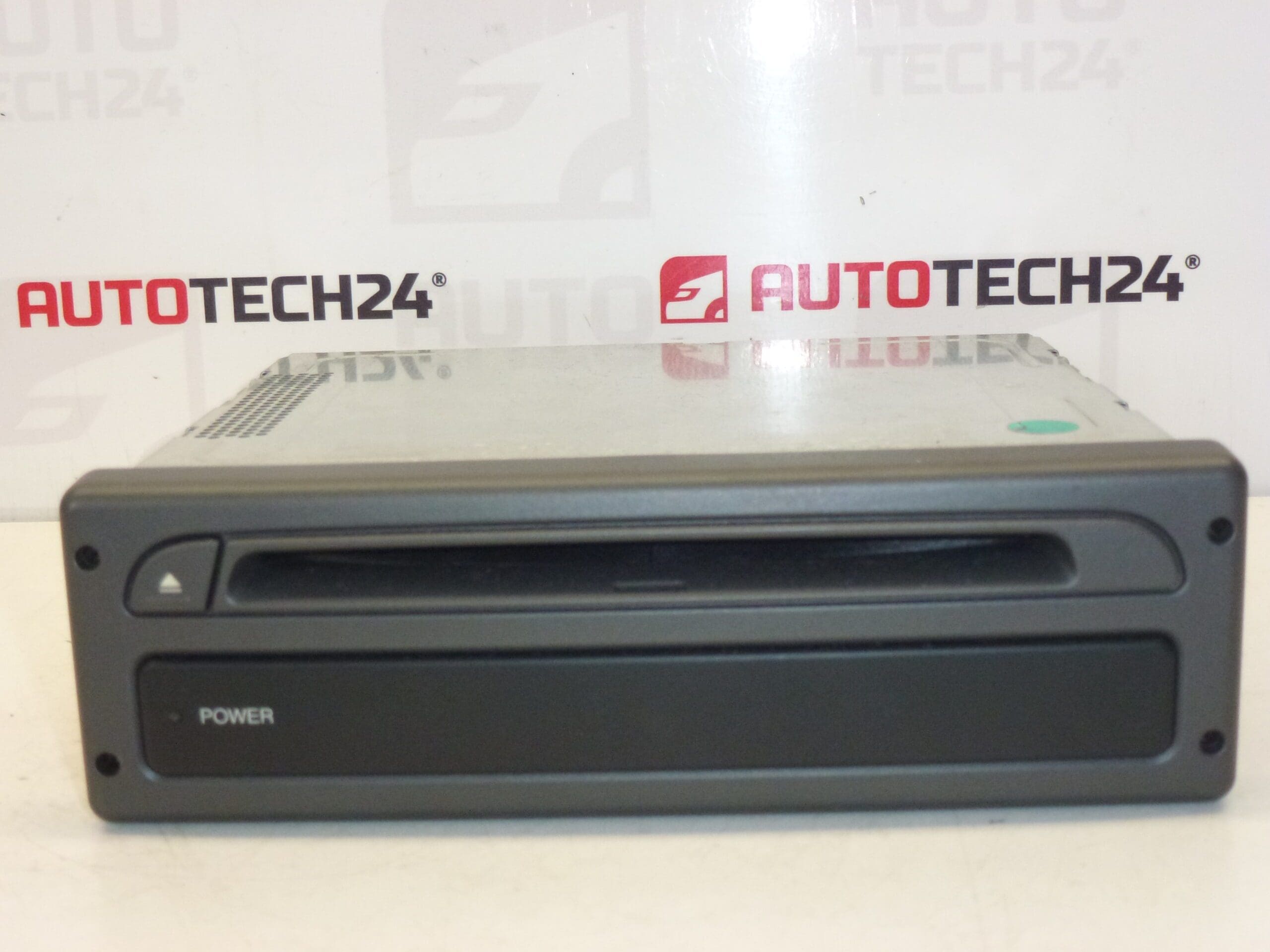 Citroën Peugeot Navigationsleser 9644987380