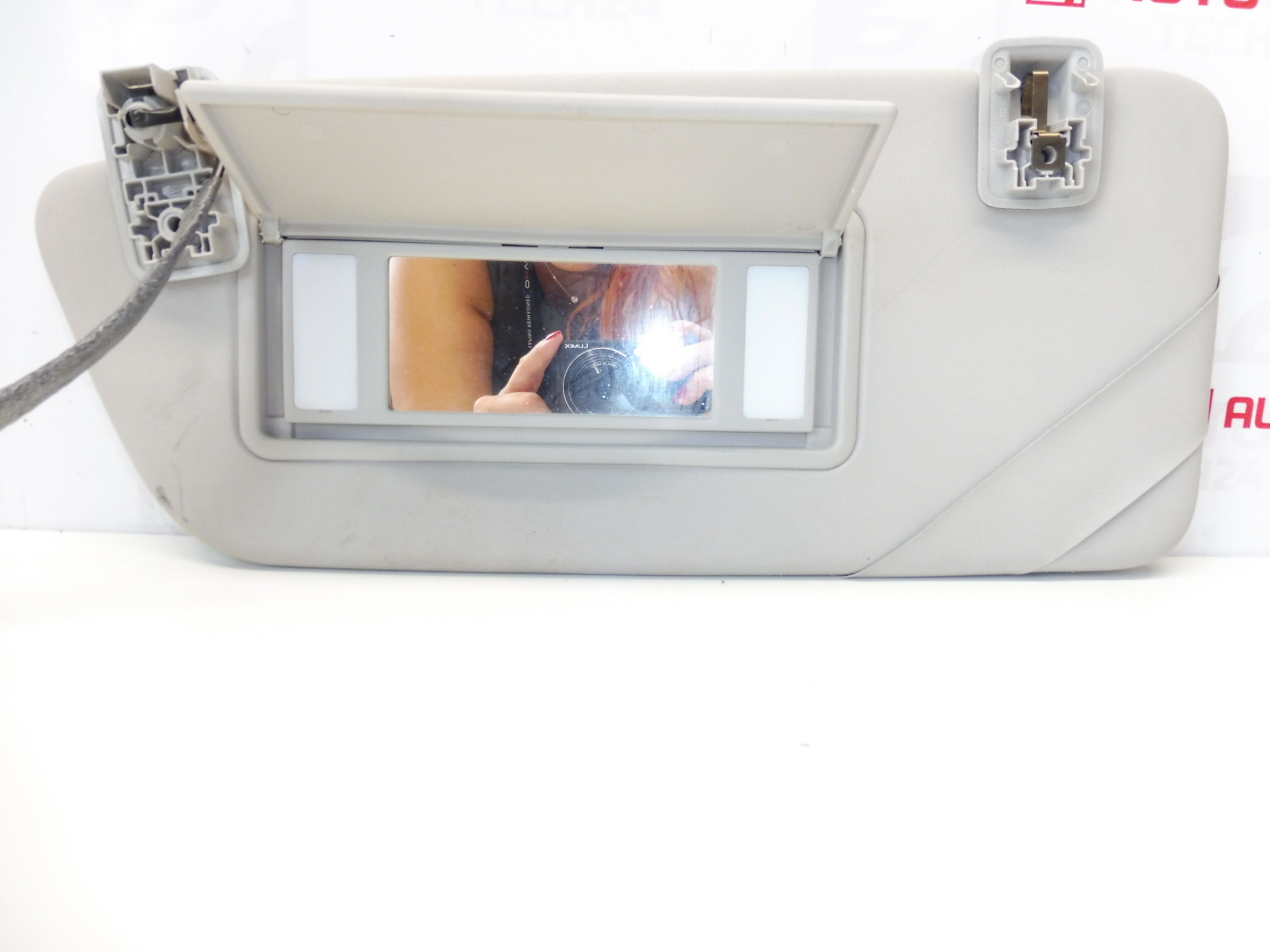 Sonnenblende Peugeot 308 links 8143VR 16115131BJ