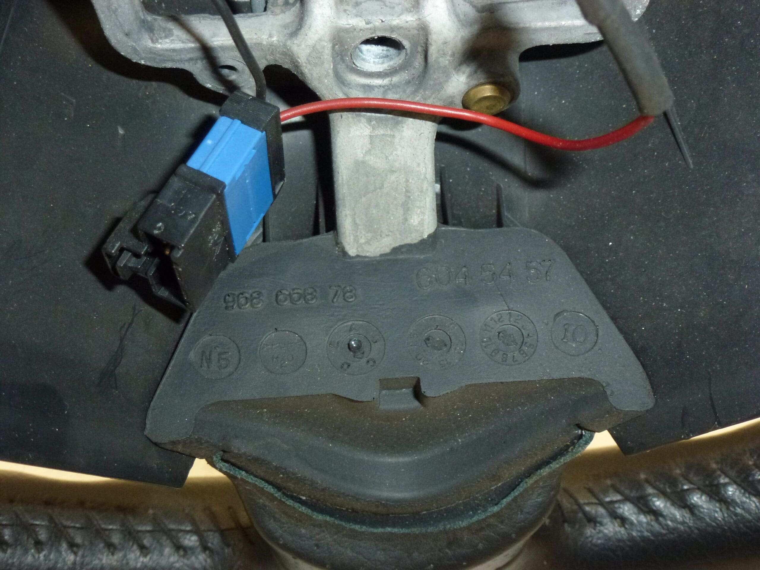 Lenkrad Peugeot 206+ 207 96866878 4109LP