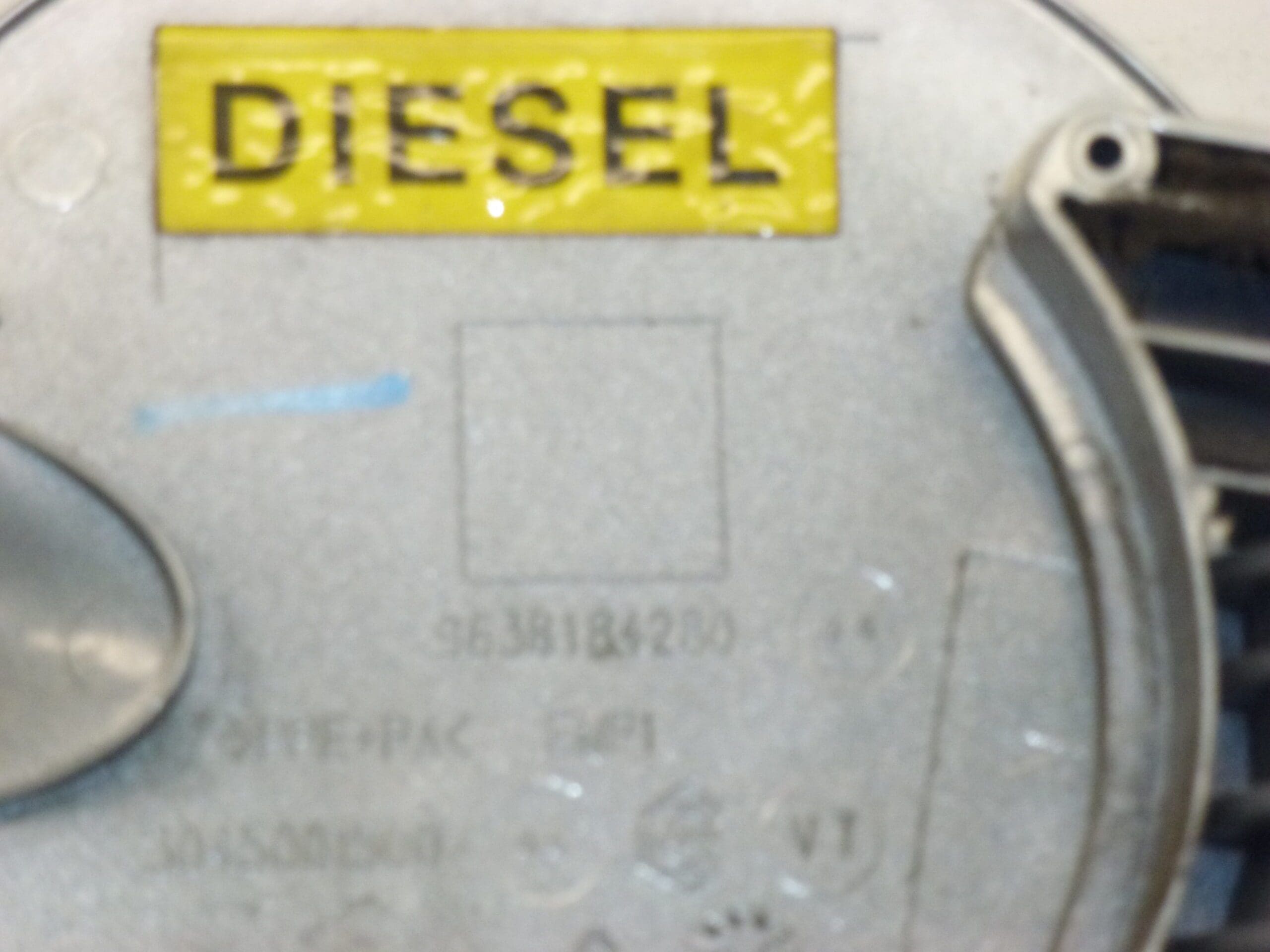 Tankdeckel Citroën C3 EZRC 9638184280 151796