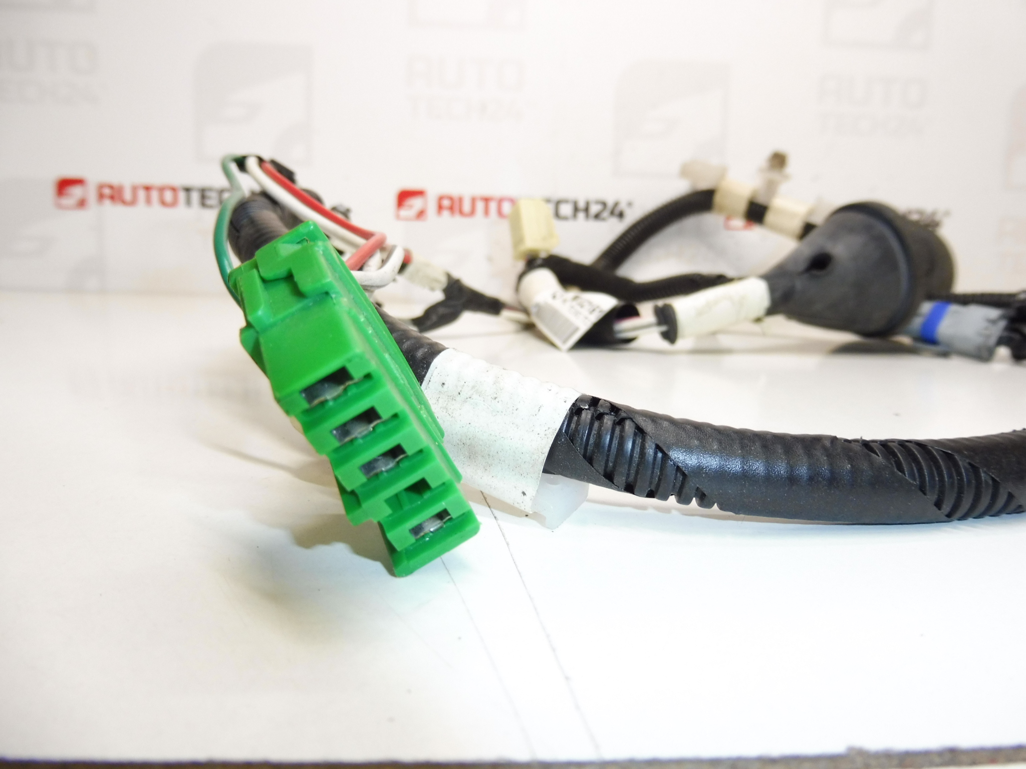 Kabelbaum für rechte Tür Citroën Peugeot 6559P1 821510H030H