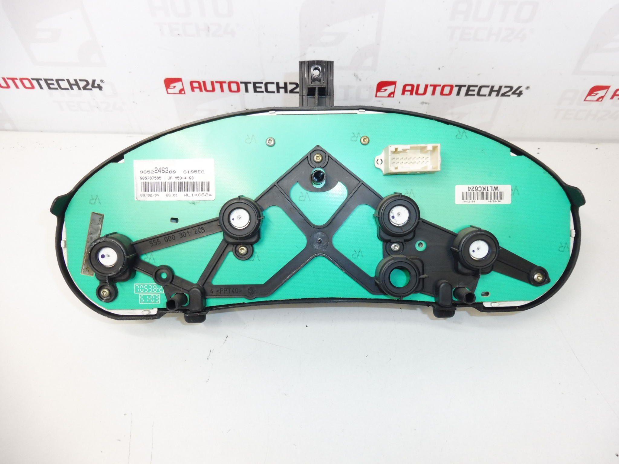 Tachometer Citroën Peugeot 211000 km 9652246380 6105V3