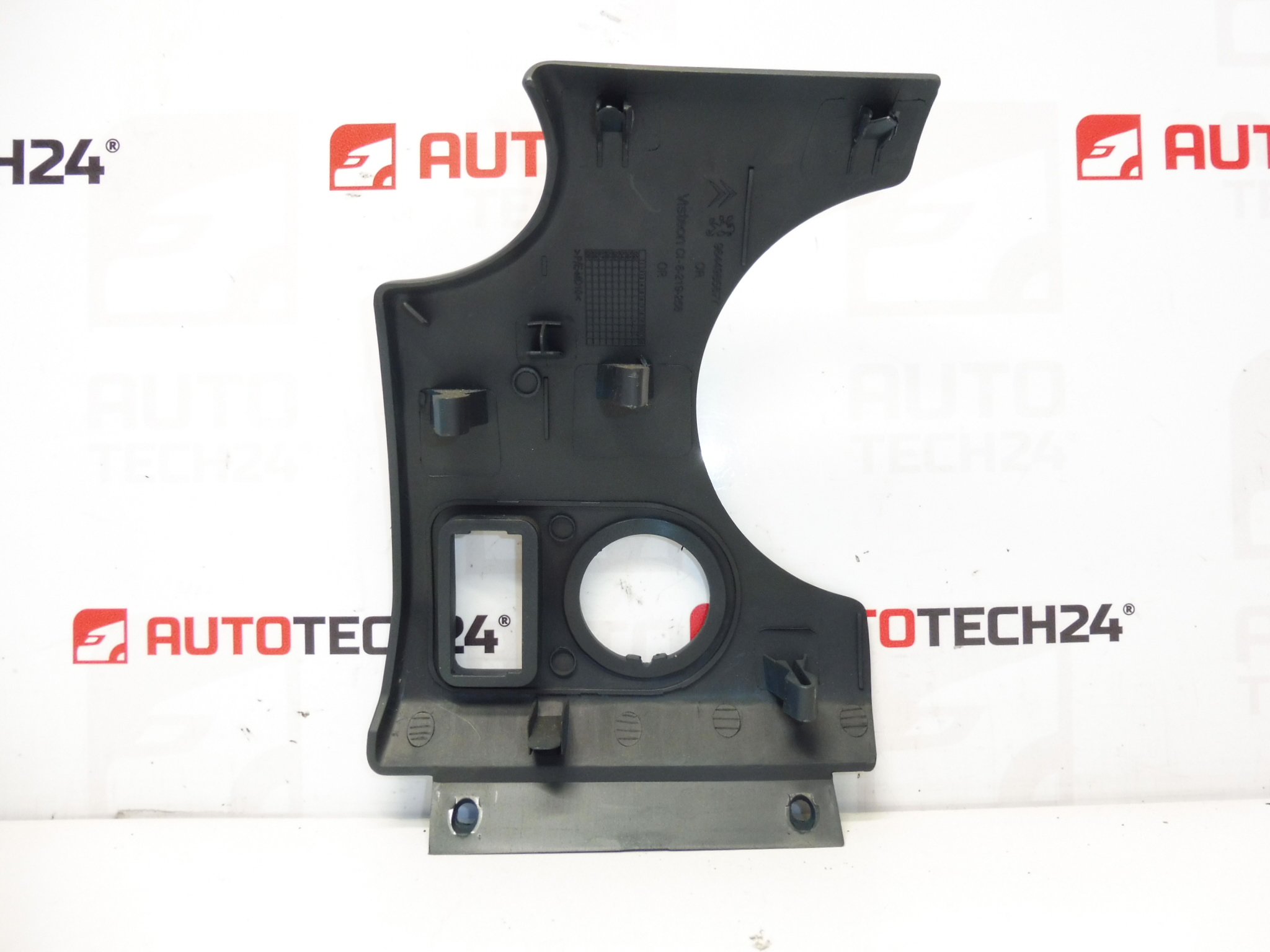 Armaturenbrettabdeckung Citroën Berlingo II und Peugeot Partner II 9644985677 8211Q0