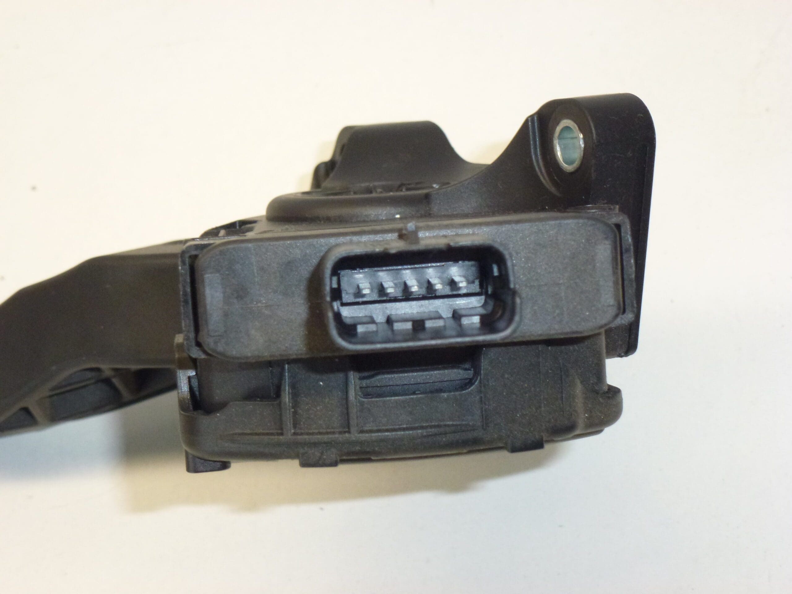 Gaspedal HELLA Citroën Peugeot 9681530380 1601Y4