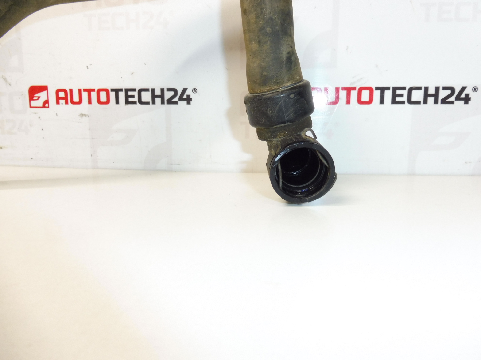 Wasserschlauch Citroën Peugeot 2.2 HDI 646645