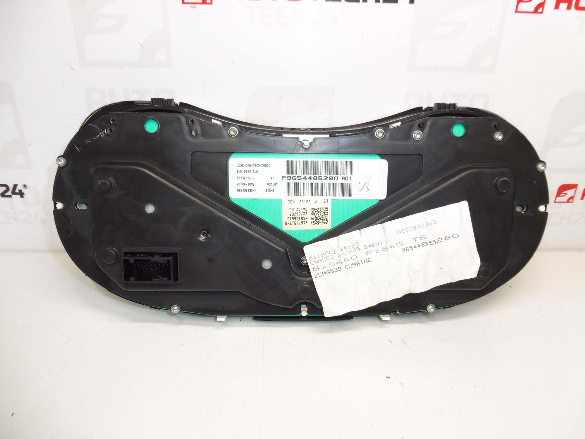 Tachometerstand 272420 km Peugeot 307 9654485280 6106N4