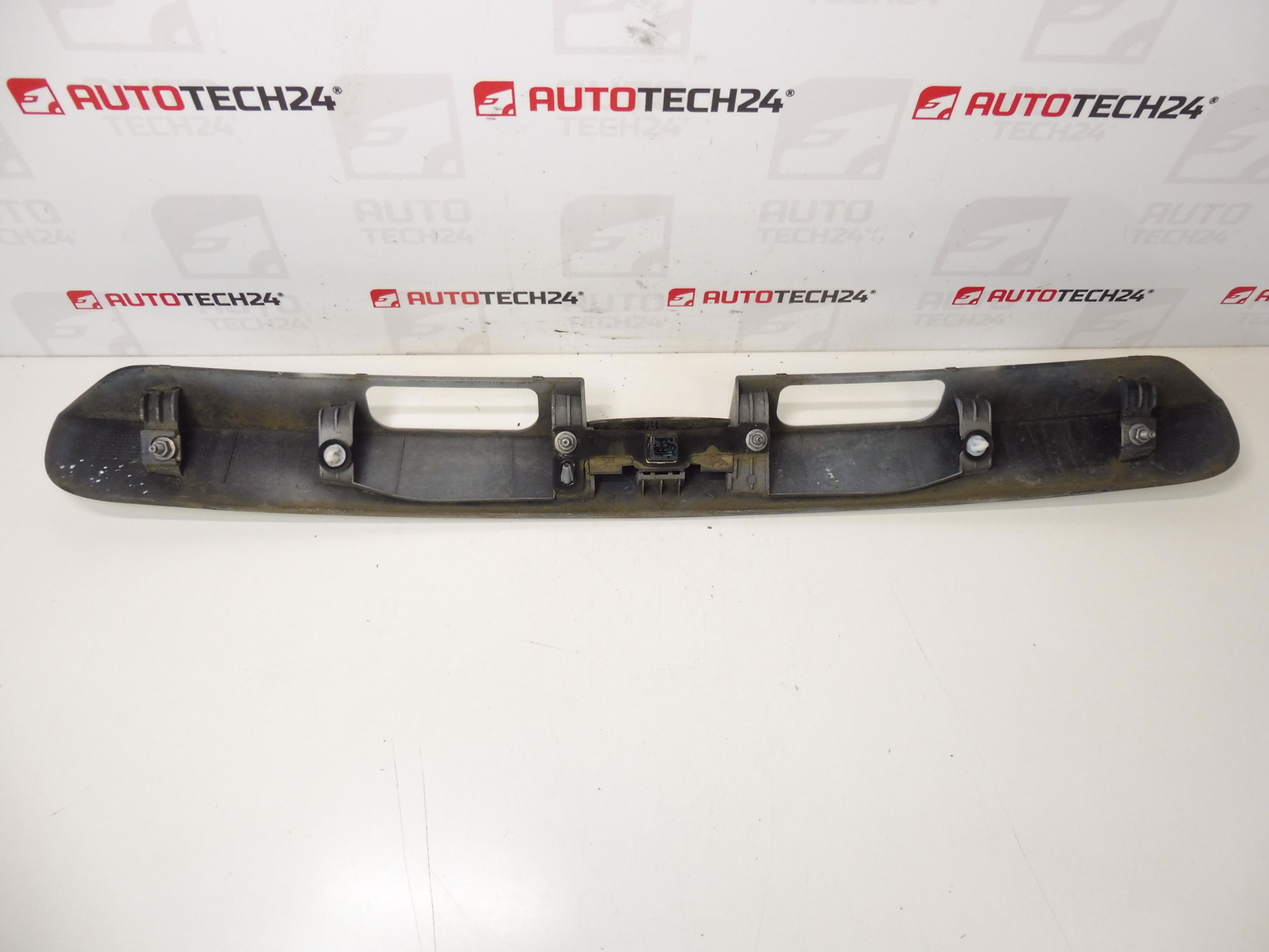 Griff EZRC Peugeot 5008 9684414777 8742X9