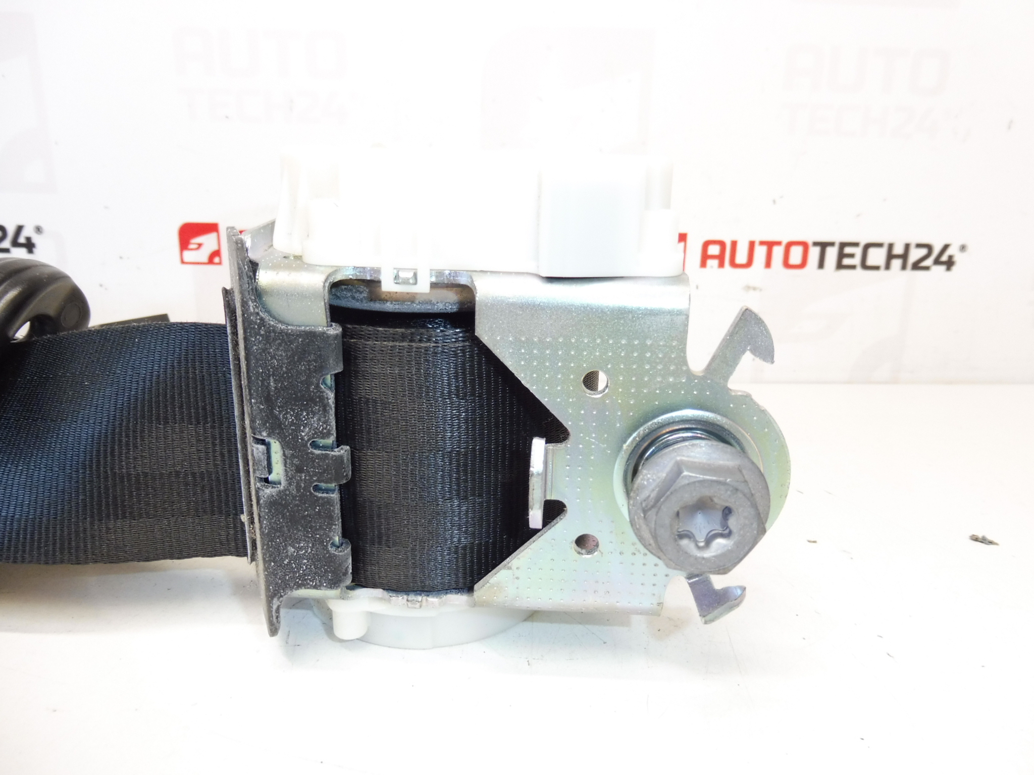 Sicherheitsgurt hinten rechts Peugeot 5008 34029945A 8975SJ