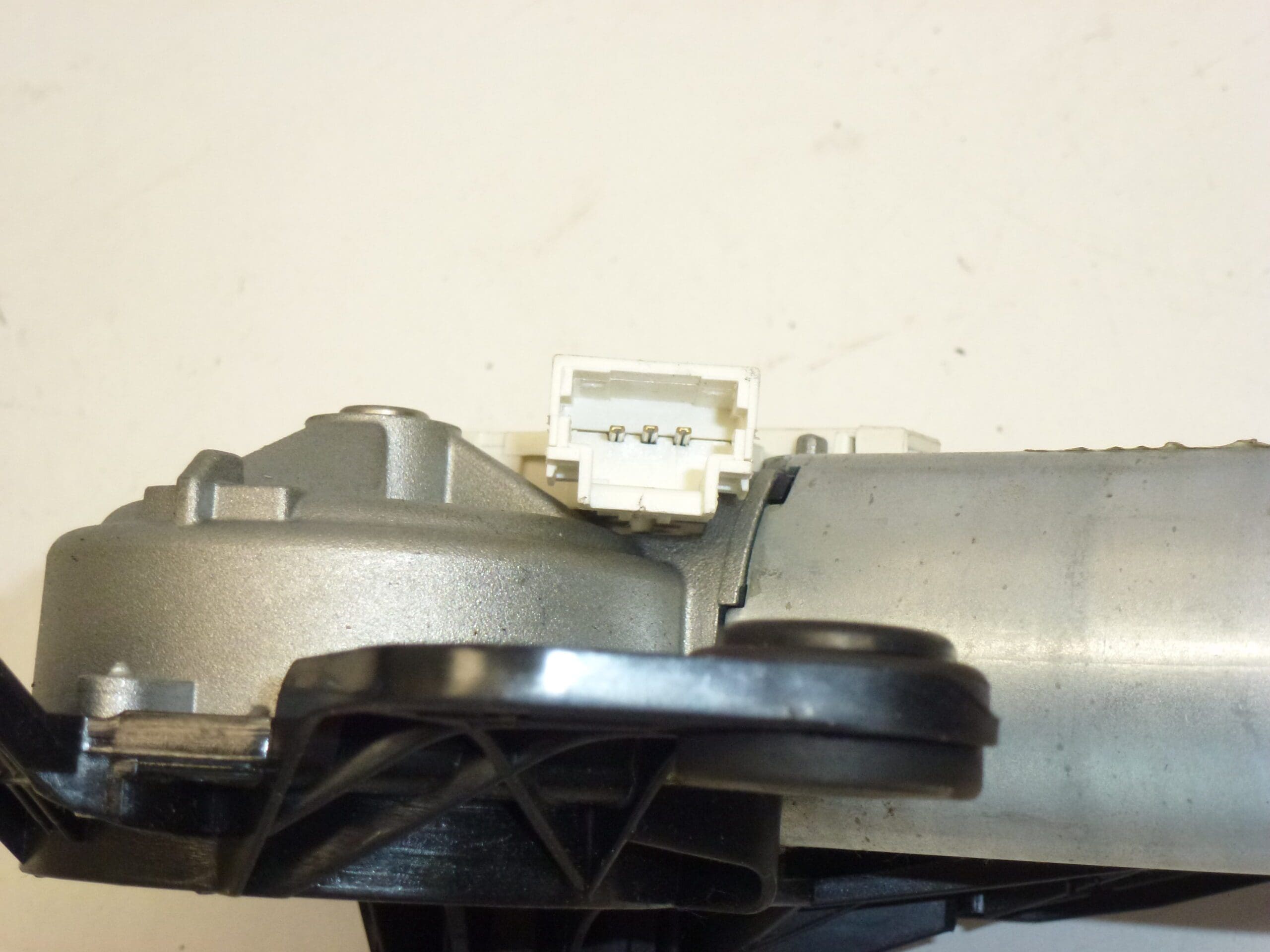 Wischermotor Peugeot 307 9640961380 53015712 6405L9