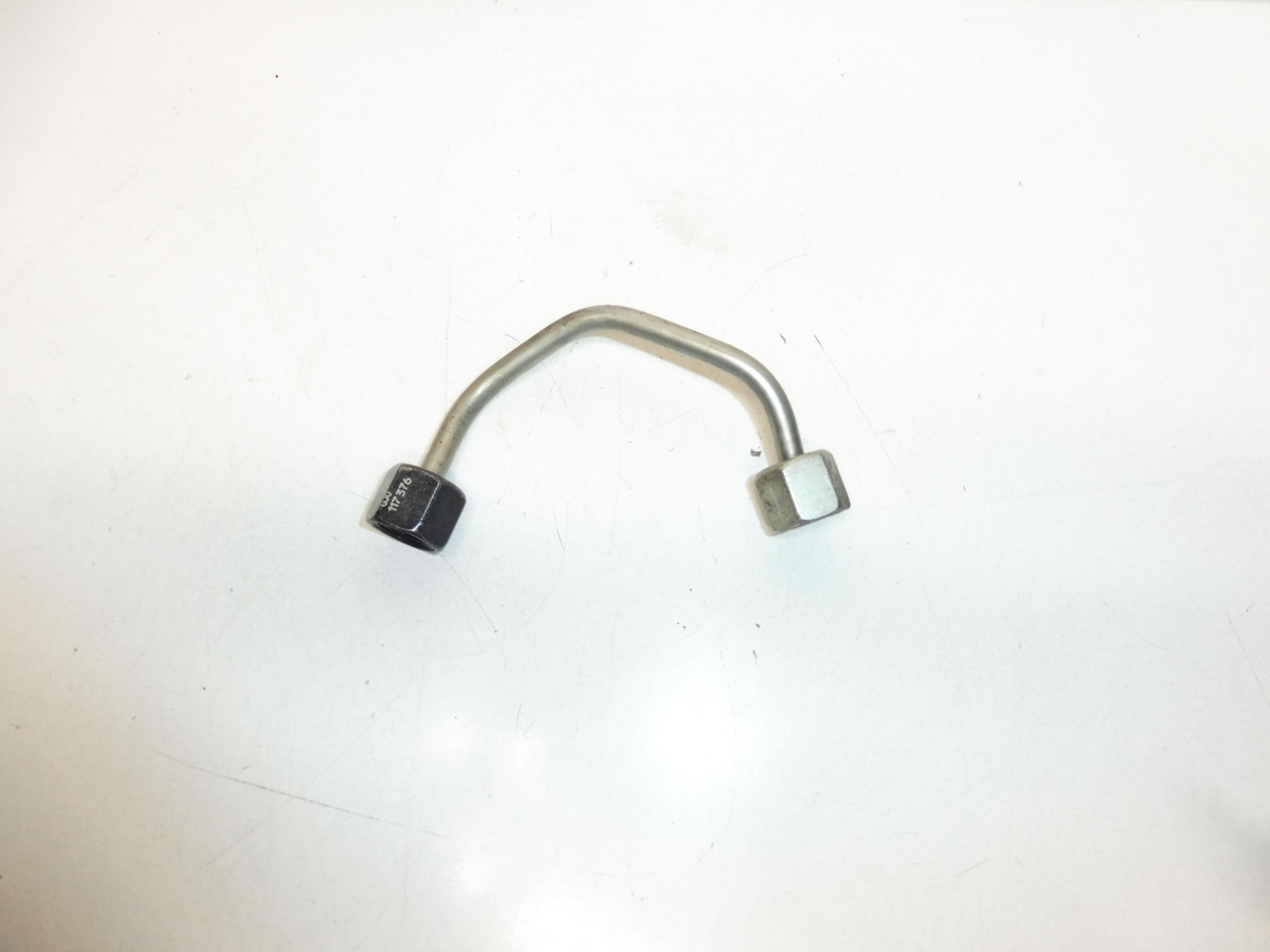 Zuleitung 2. Injektor Citroën Peugeot 9811737580