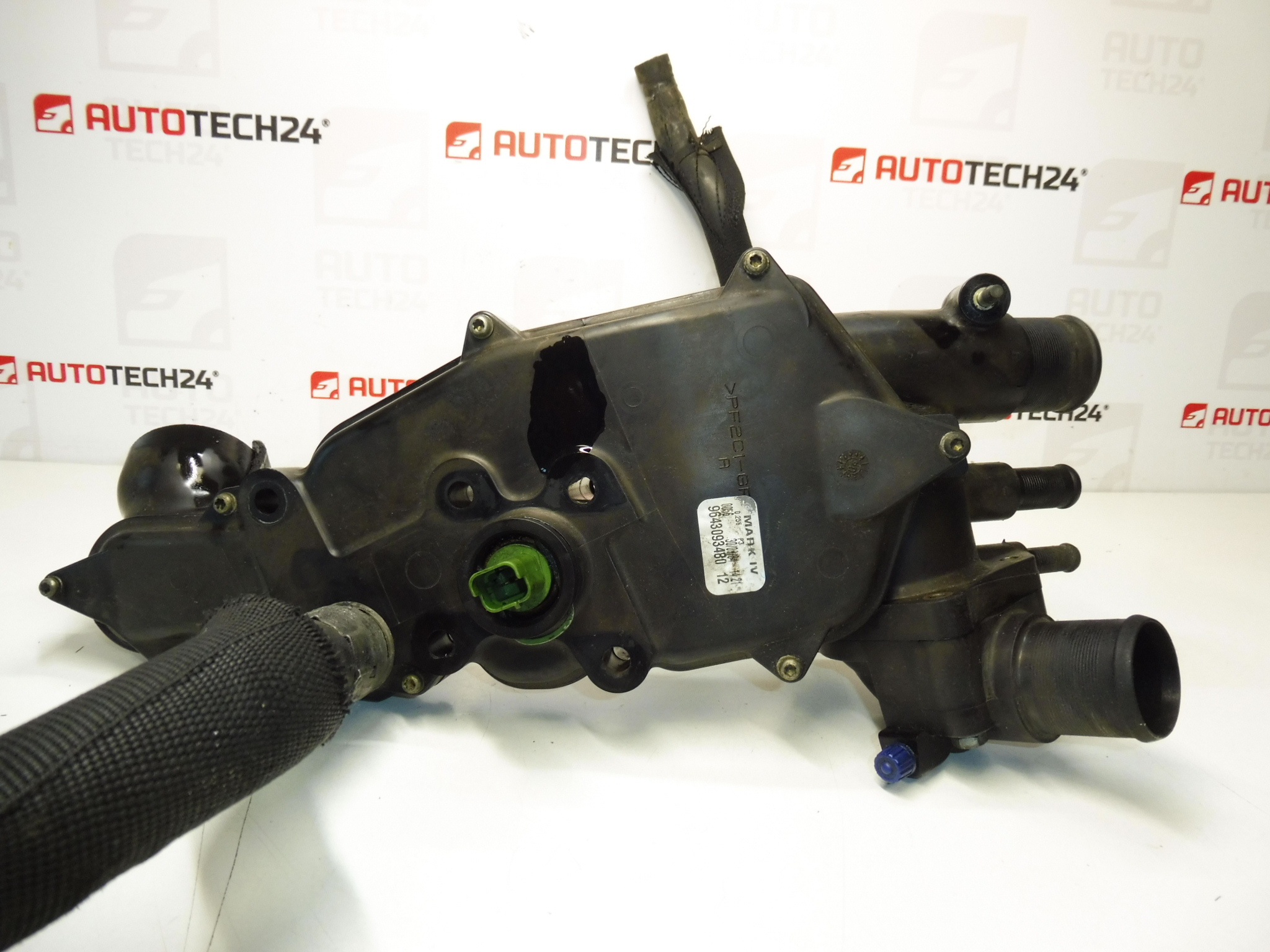Thermostatgehäuse Citroën Peugeot 2.2 HDI 9643093480 1336W6