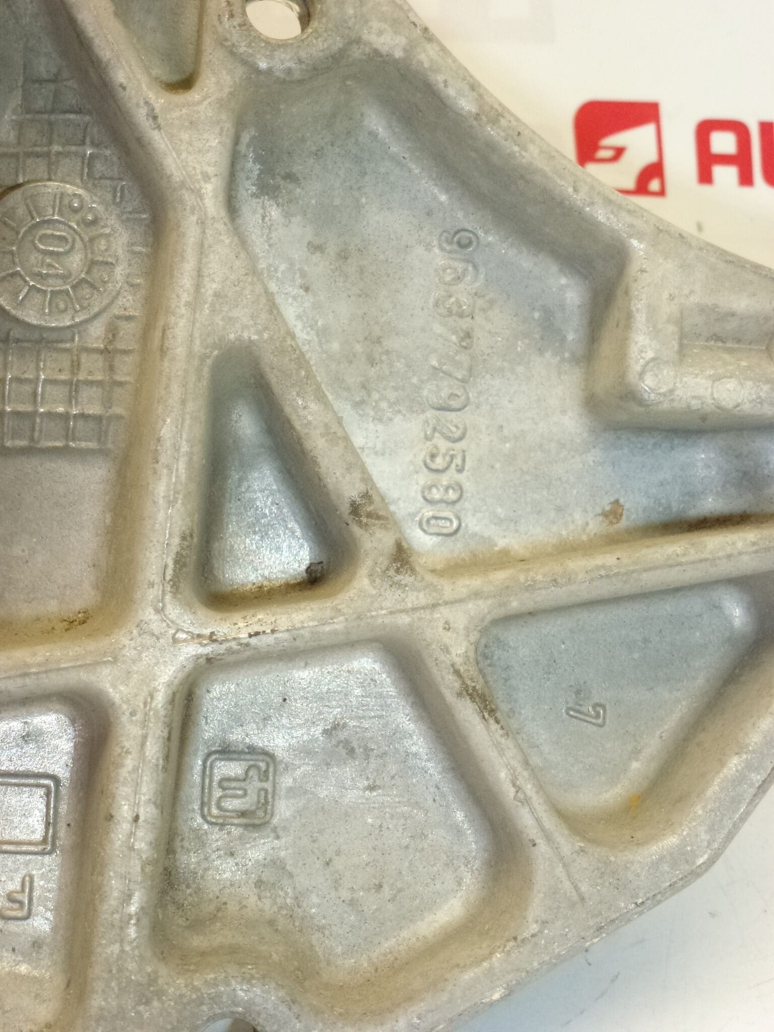 Halbachshalter Citroën Peugeot 1.9D 2.0 HDI 9637792580