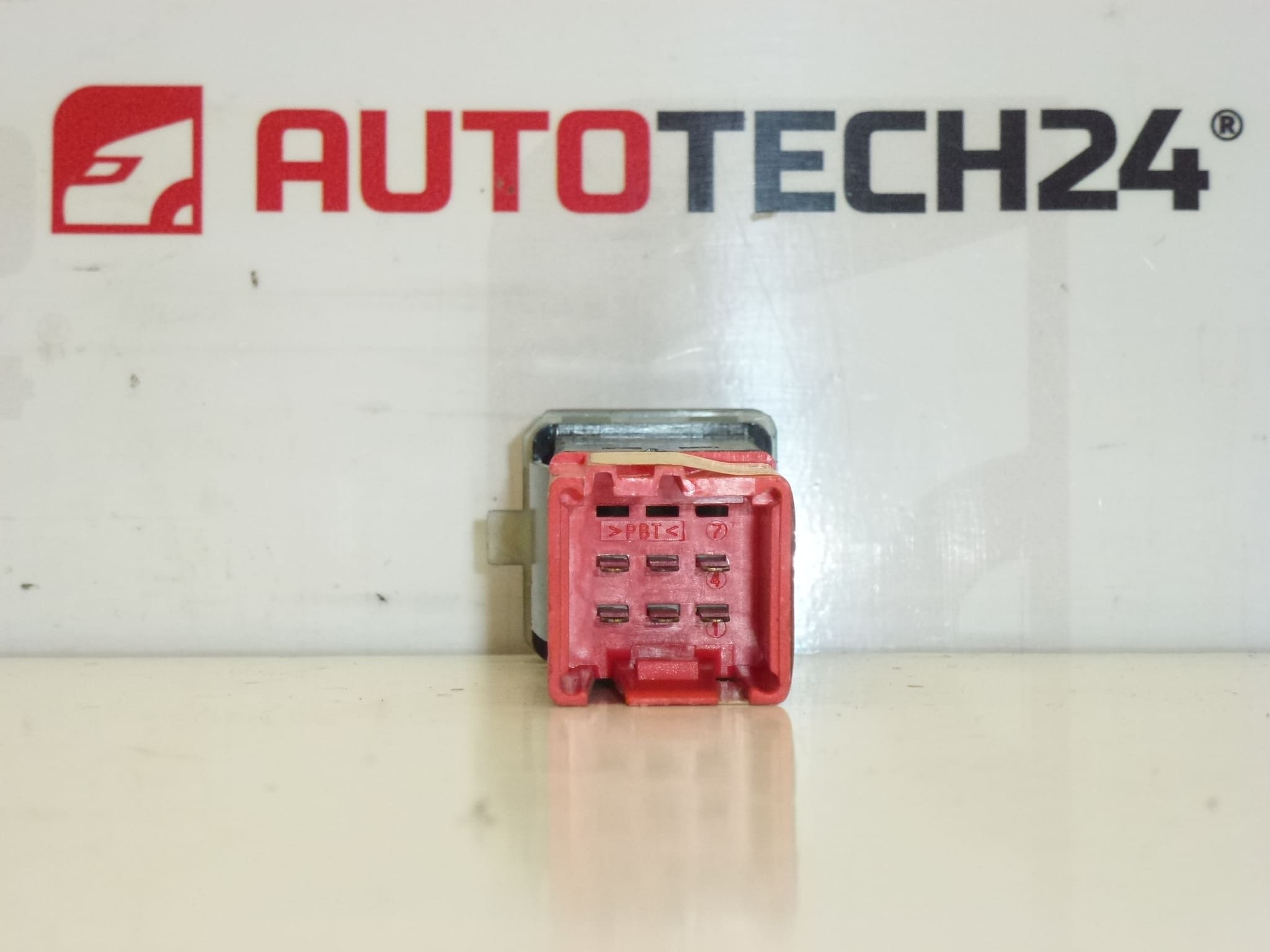 Schalter für Heckscheibenverriegelung Citroën Xsara Picasso 9649802077 6554EL