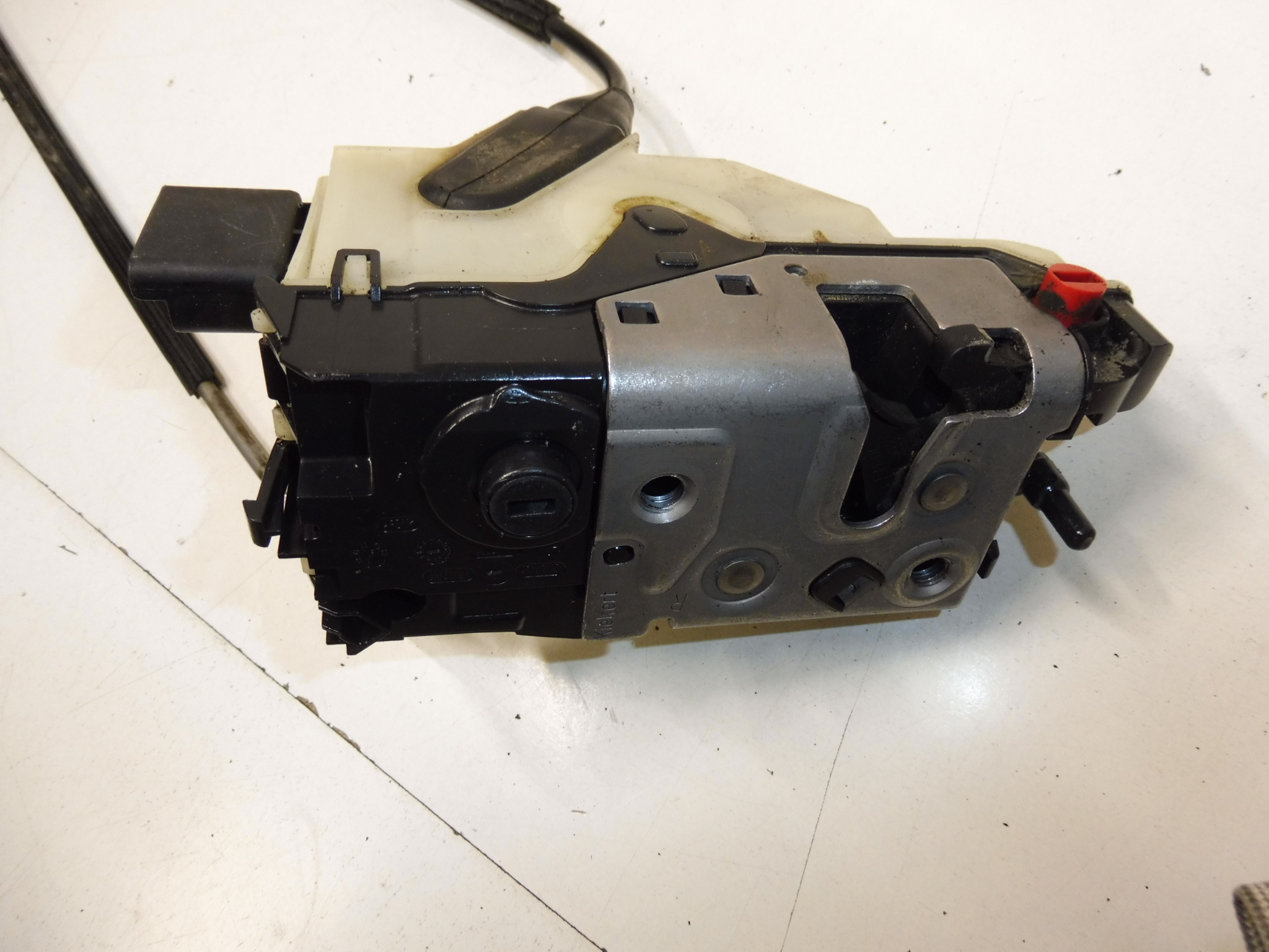 Türschloss hinten rechts Citroën C4 9685352080 9138AH