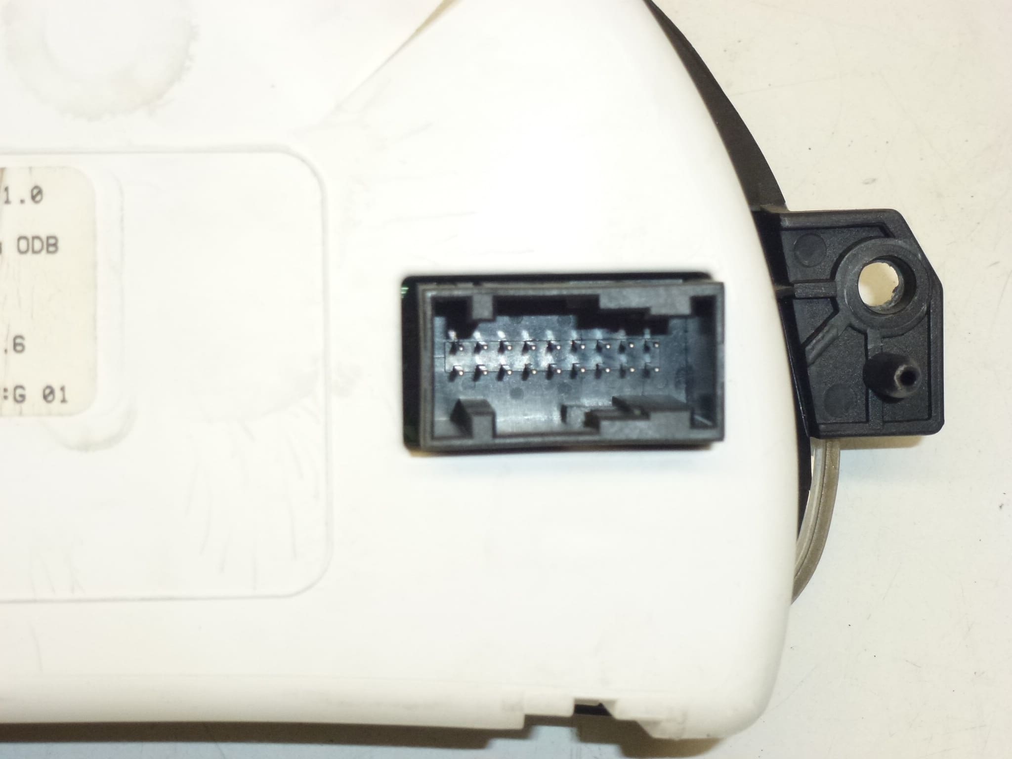 Tacho Citroën C2 C3 Sensodrive 146000 km 9650735580 6104ZJ