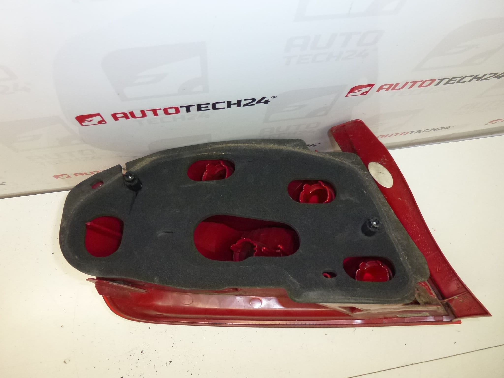 Rückleuchte rechts Peugeot 407 Limousine 6351PS