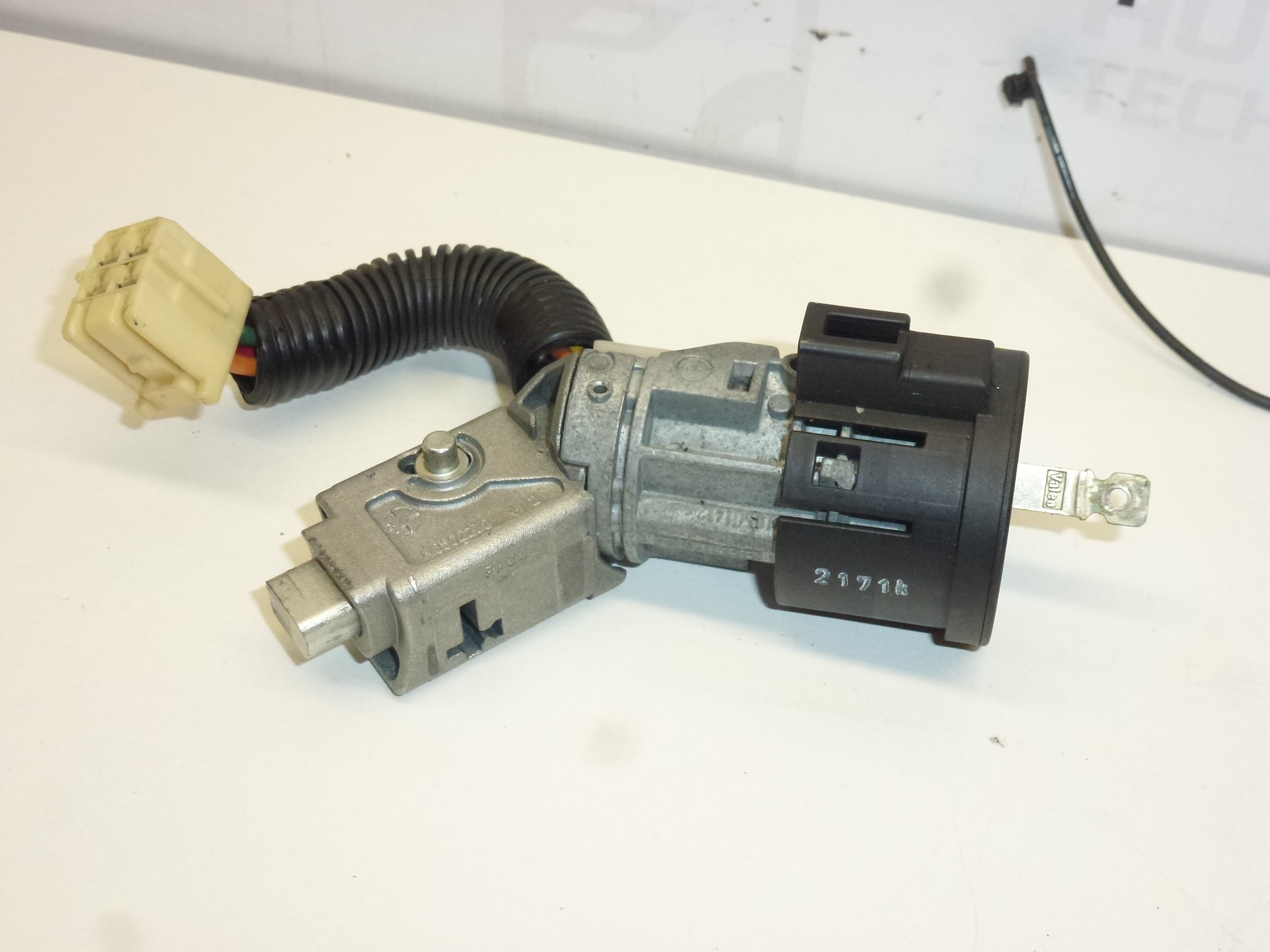 Satz Schlösser und eine Platte Citroën C1 Peugeot 107 4162FH 1608745780