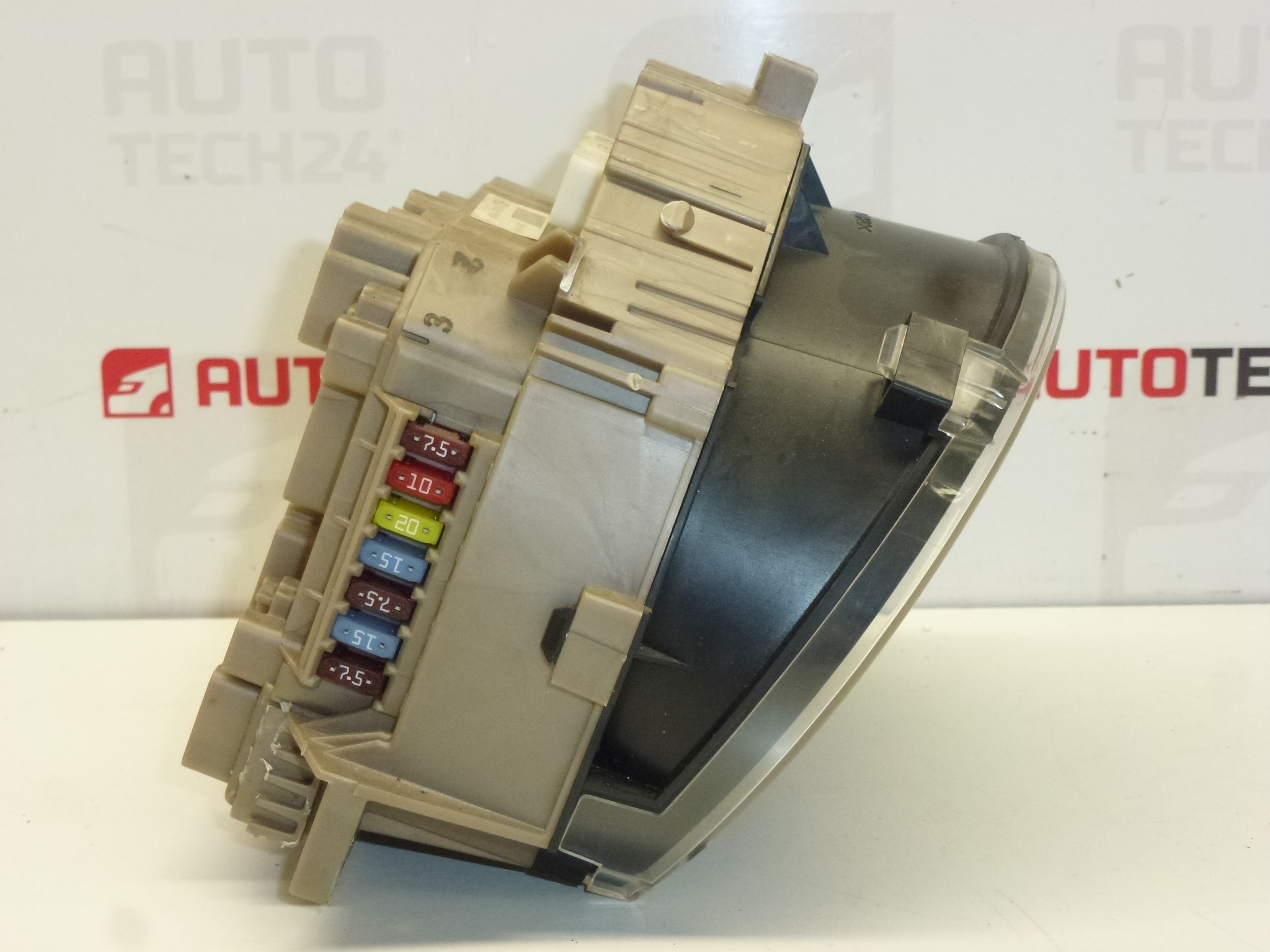 Tachometer Citroën C1 Peugeot 107 Laufleistung 164000 km 83800-0H011-A 6105F0 6103AT