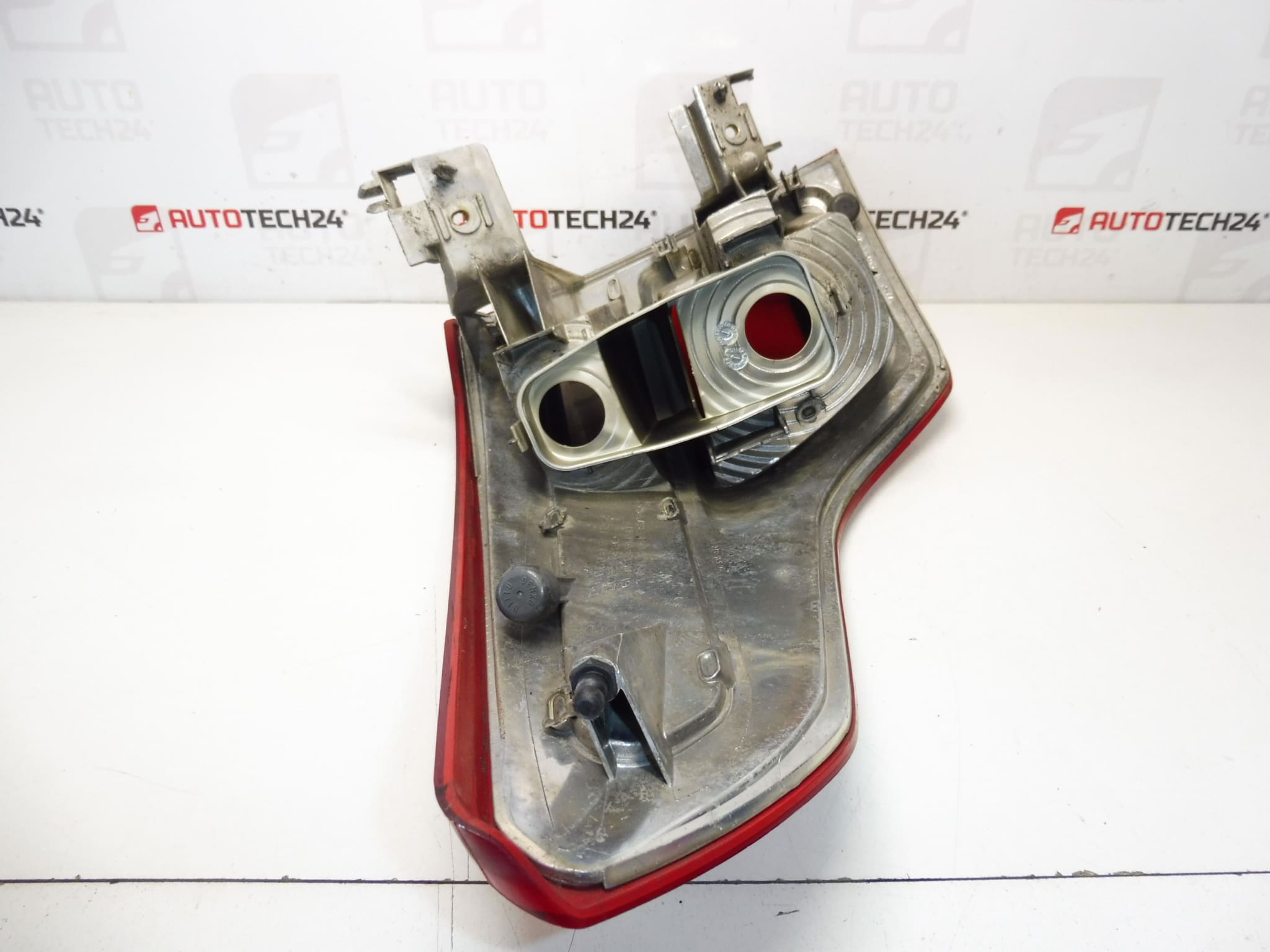 Rechter Hinterer Kotflügel-Rückleuchte Citroën C4 Picasso 9653547480 6351CA – Bild 2