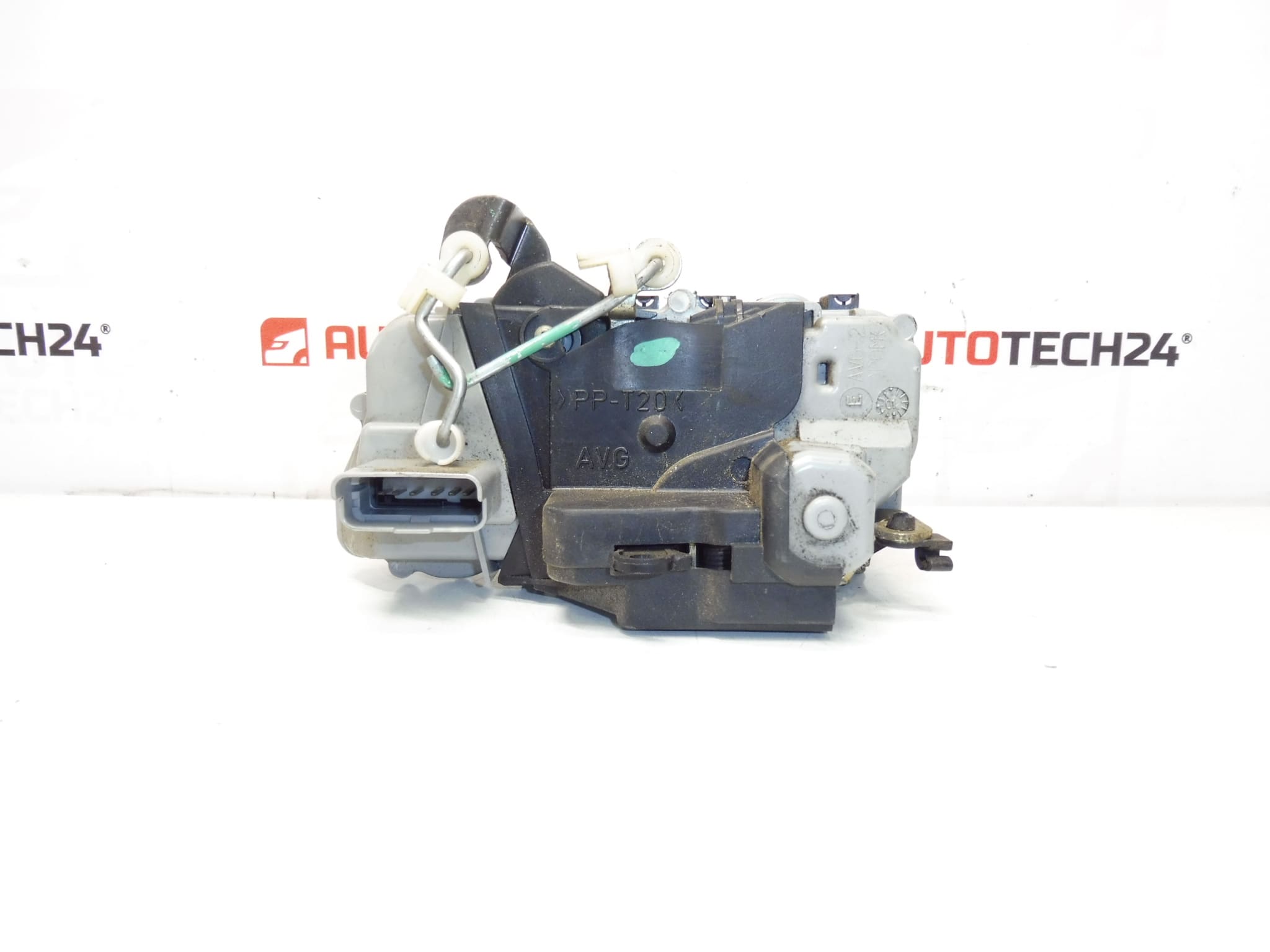 Linke Türschloss Peugeot 307 3-Türer 9135K4