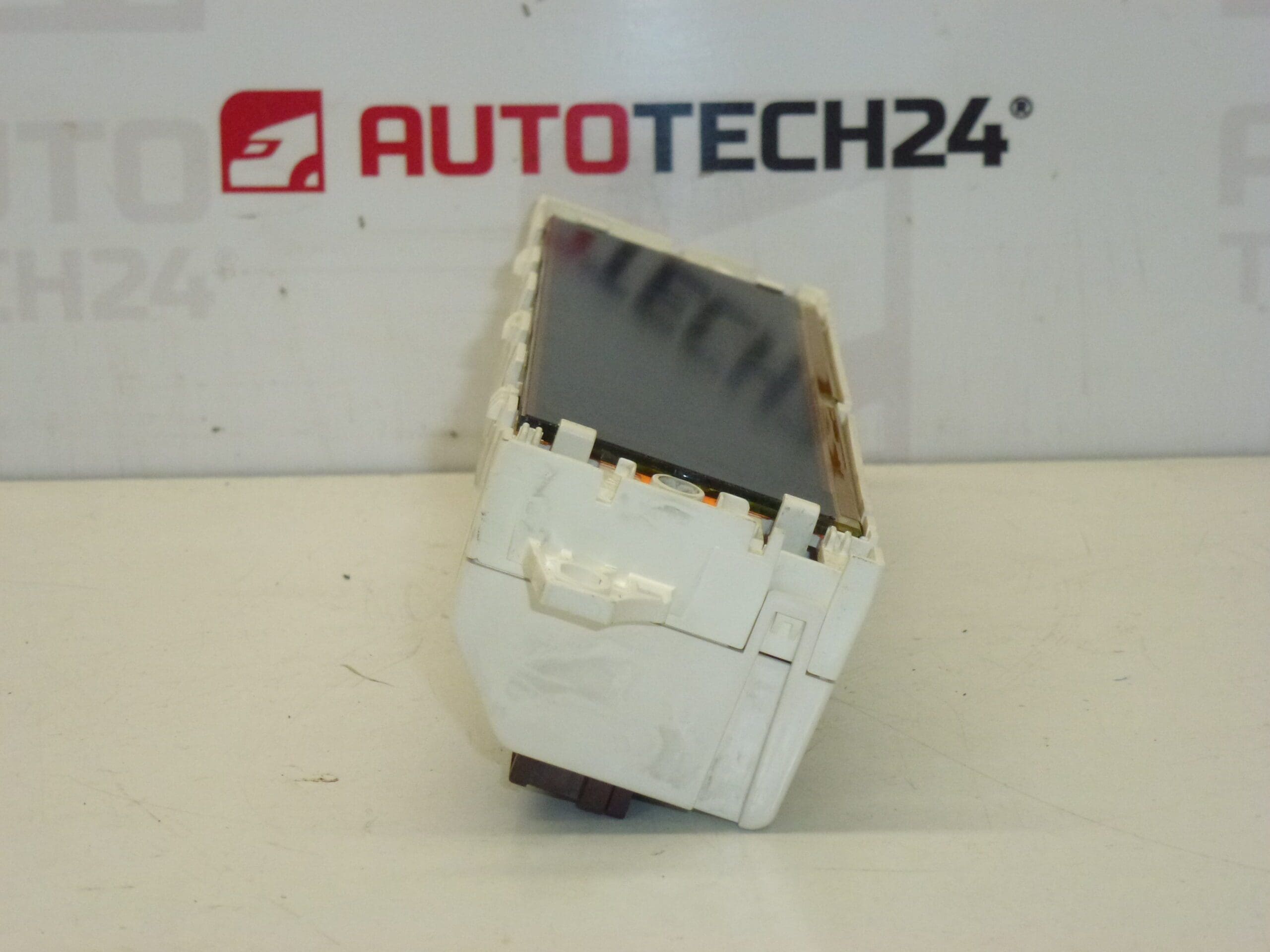 Display Radio Computer Peugeot 307 9663230780 – Bild 2