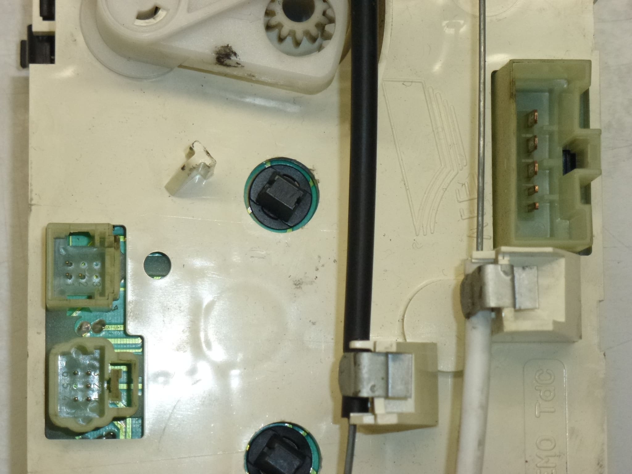 Heizungs- und Klimaanlagenregler Peugeot 307 593240000 T5RFESS 6451JS – Bild 2