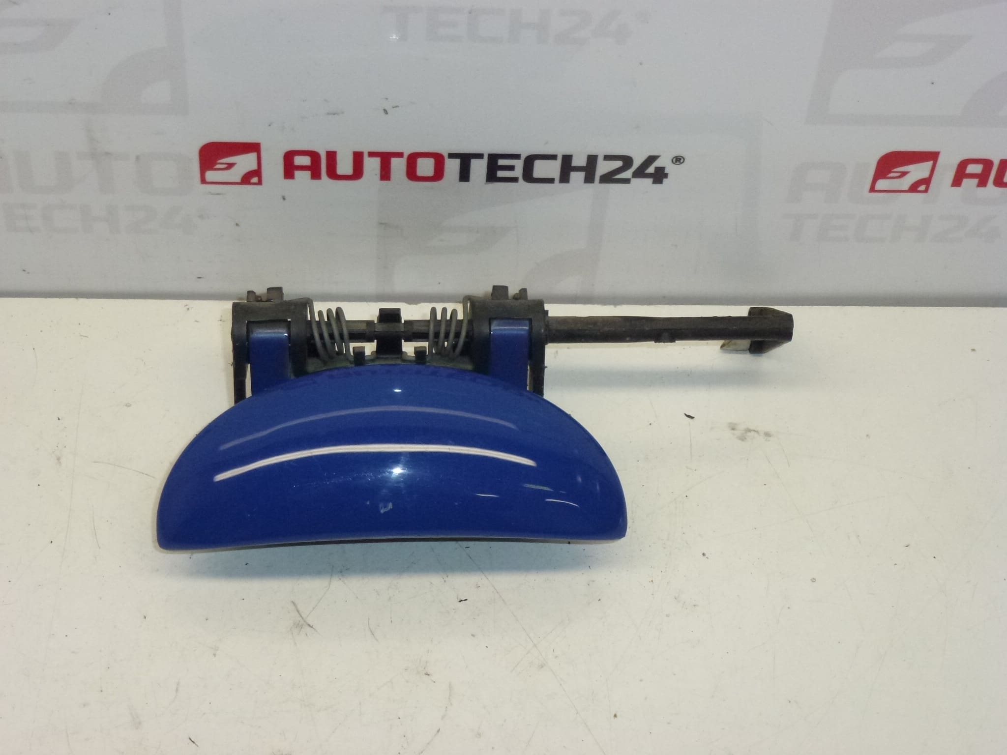 Türgriff links vorne blau EGJ Peugeot 206 9101N6