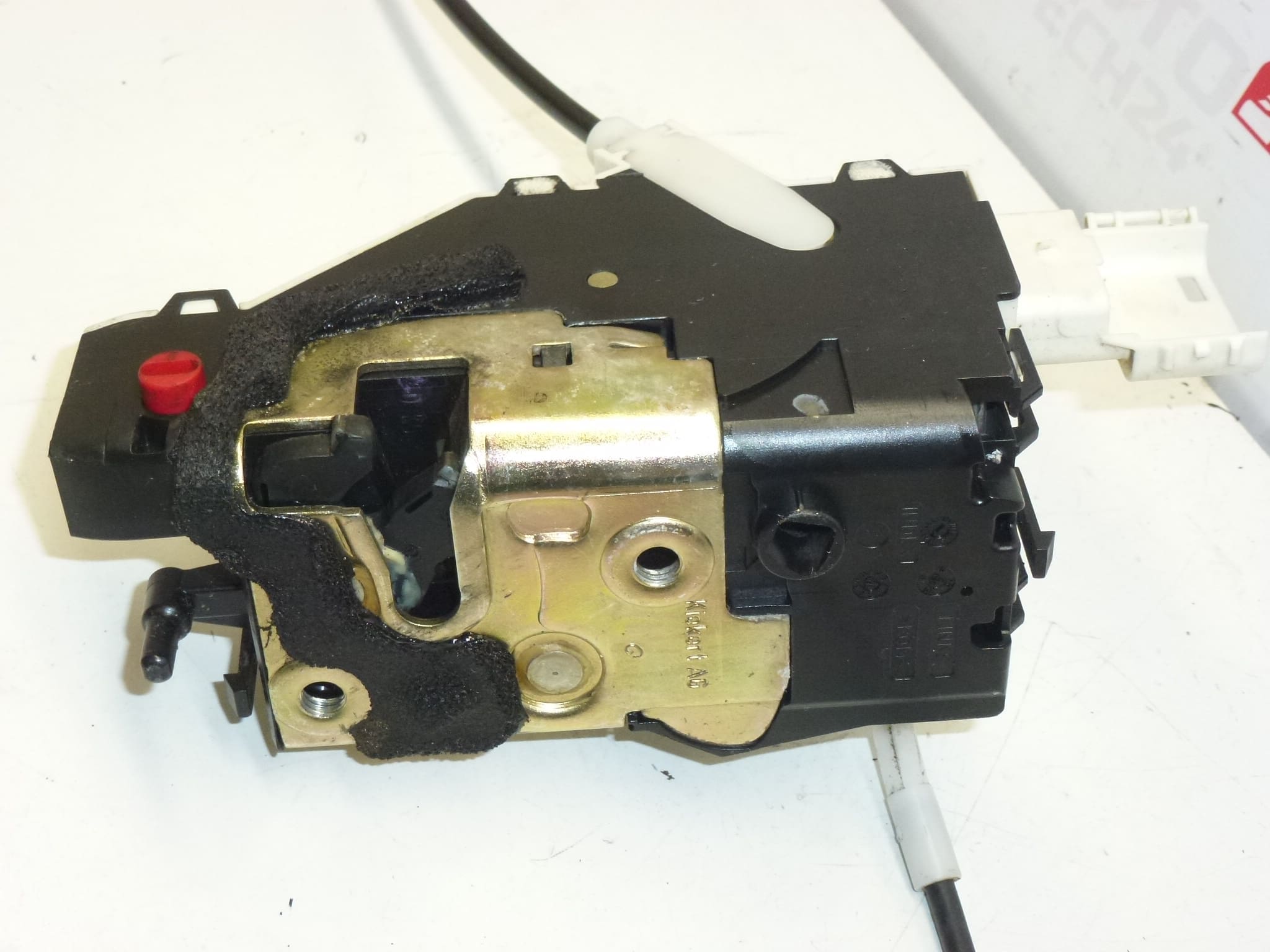 Elektrisches Zentralverriegelungsschloss für linke Hintertür Peugeot 407 9681337380 9137K8 – Bild 2