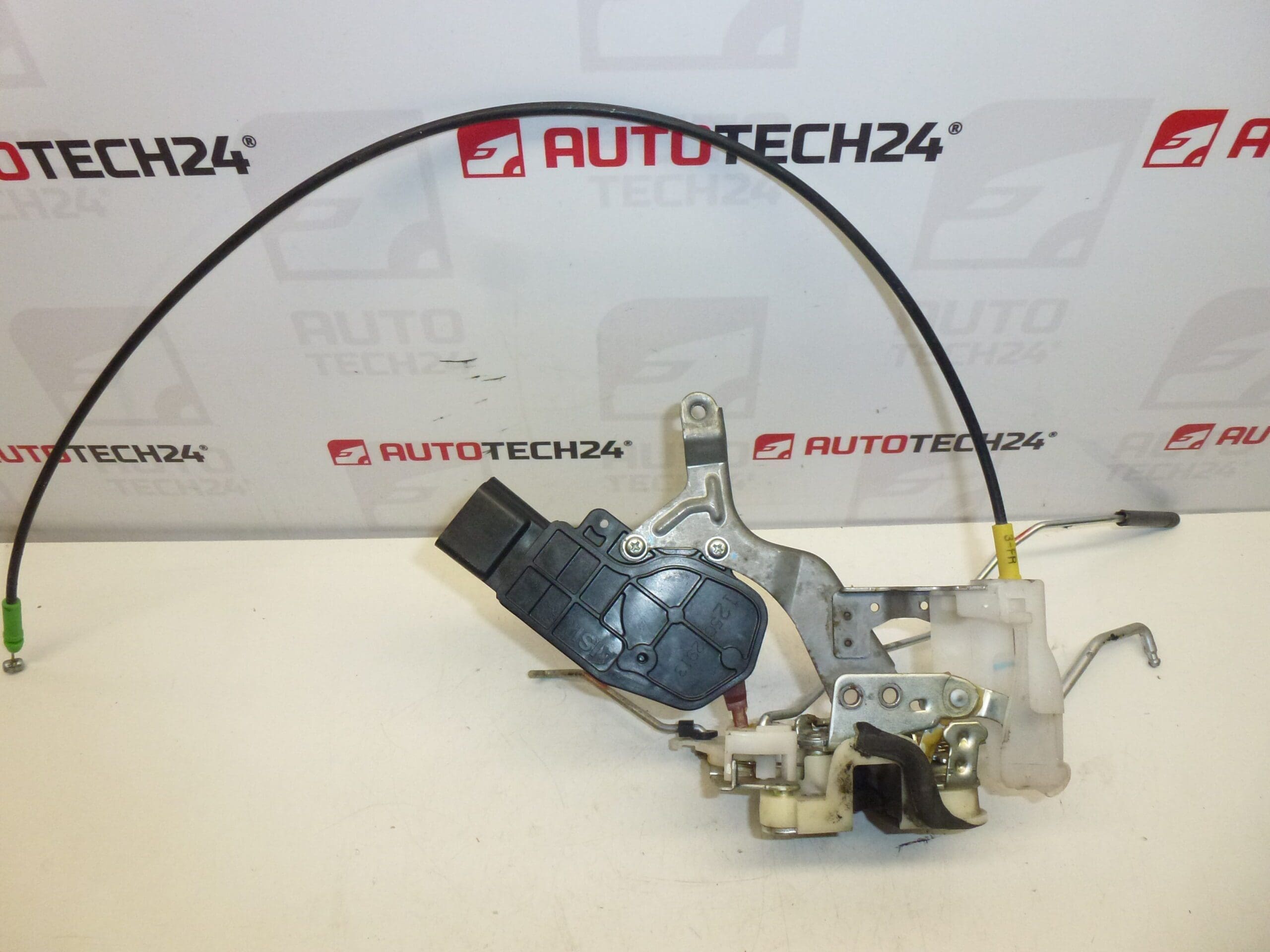 E-Schloß der rechten Tür Citro&ebne C1 Peugeot 107 9136V1 – Bild 2